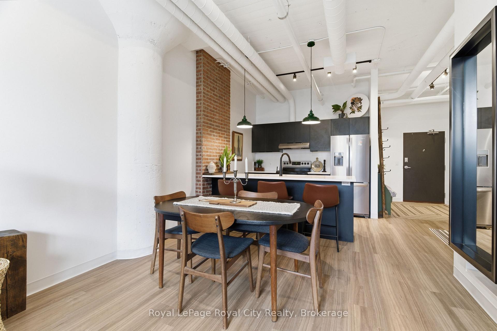 120 Huron Street 112