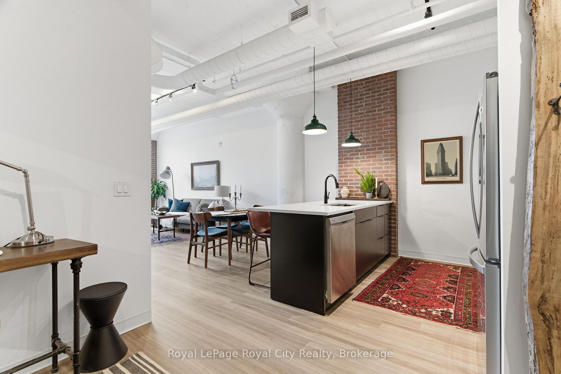 120 Huron Street 112