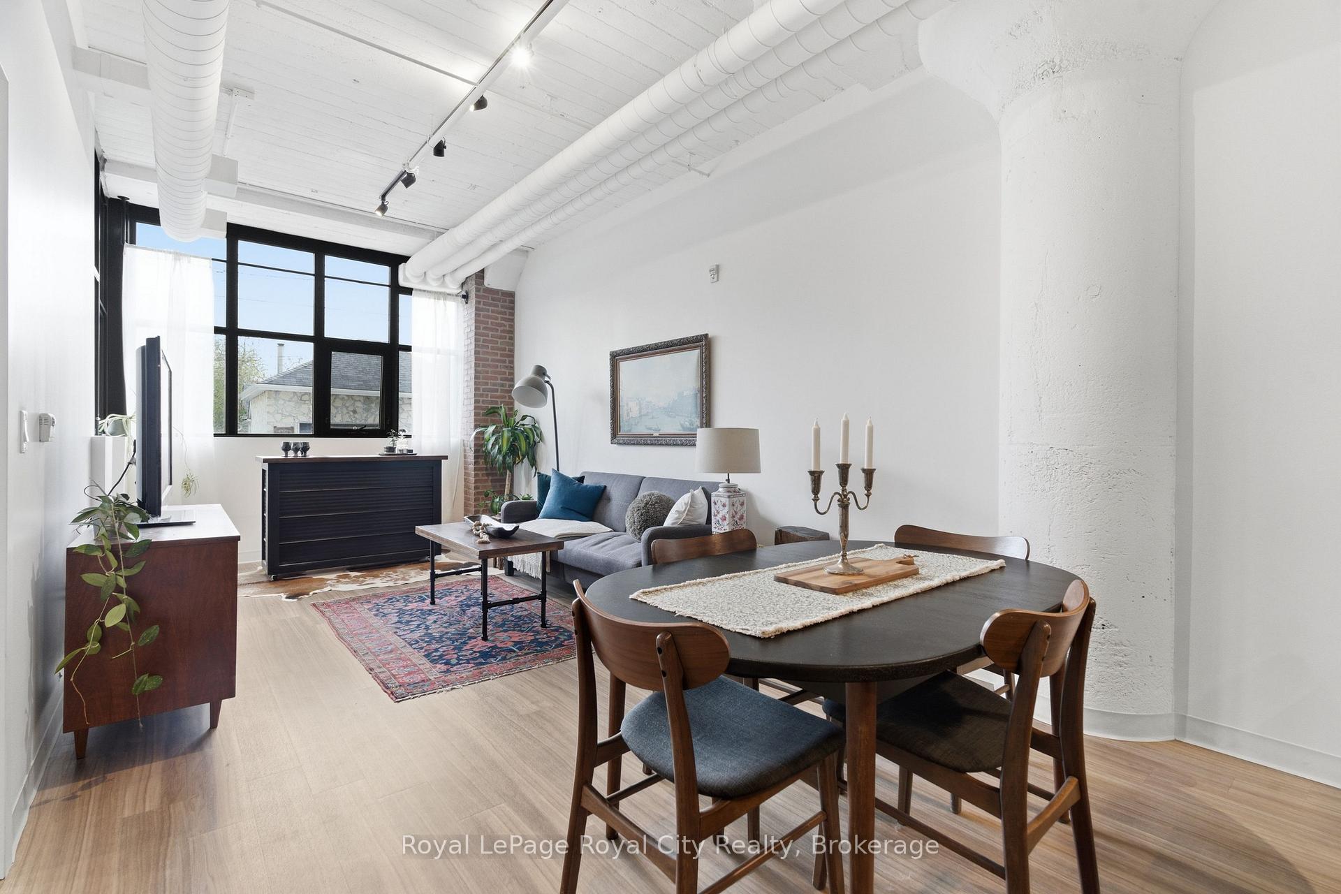 120 Huron Street 112