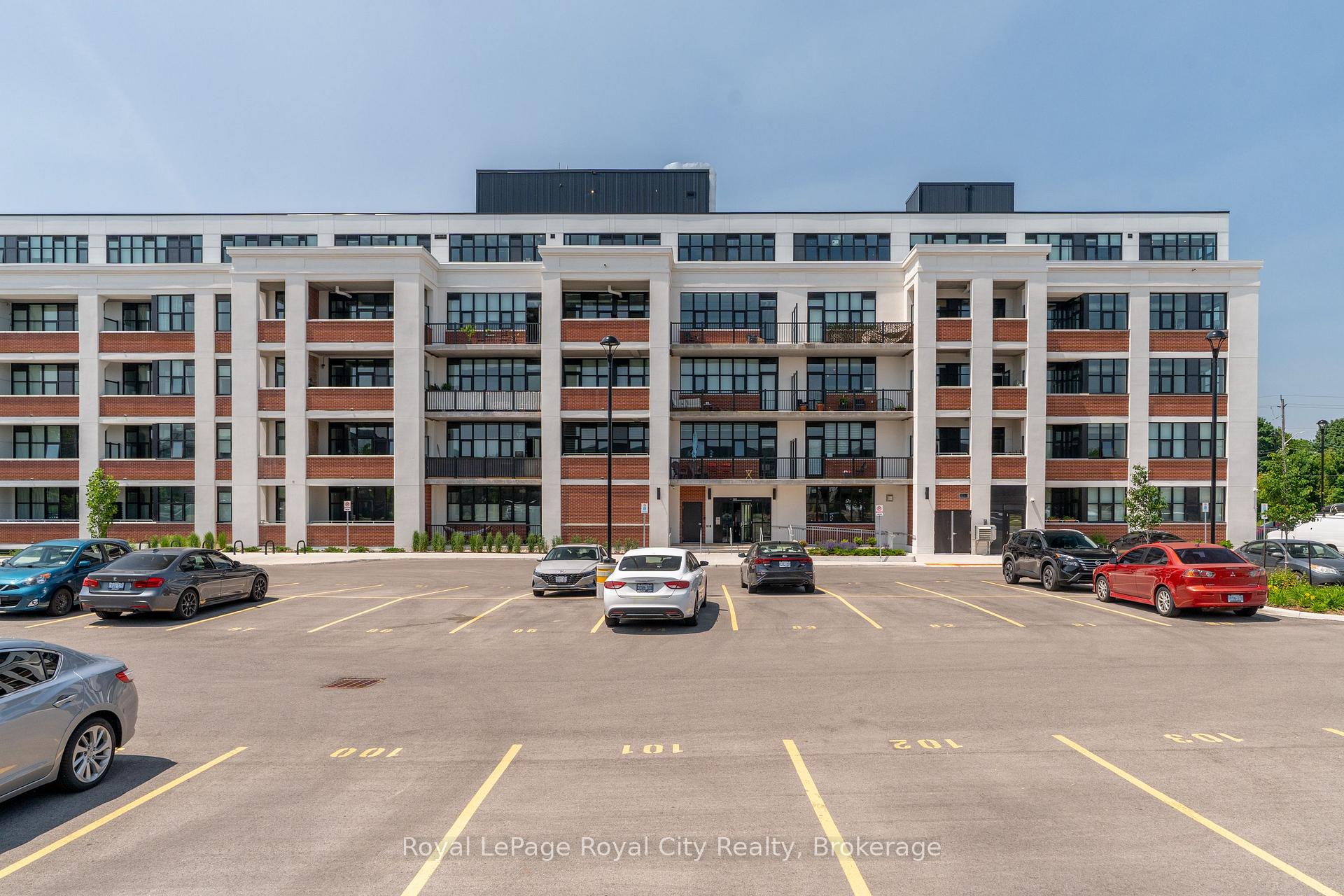 120 Huron Street 112