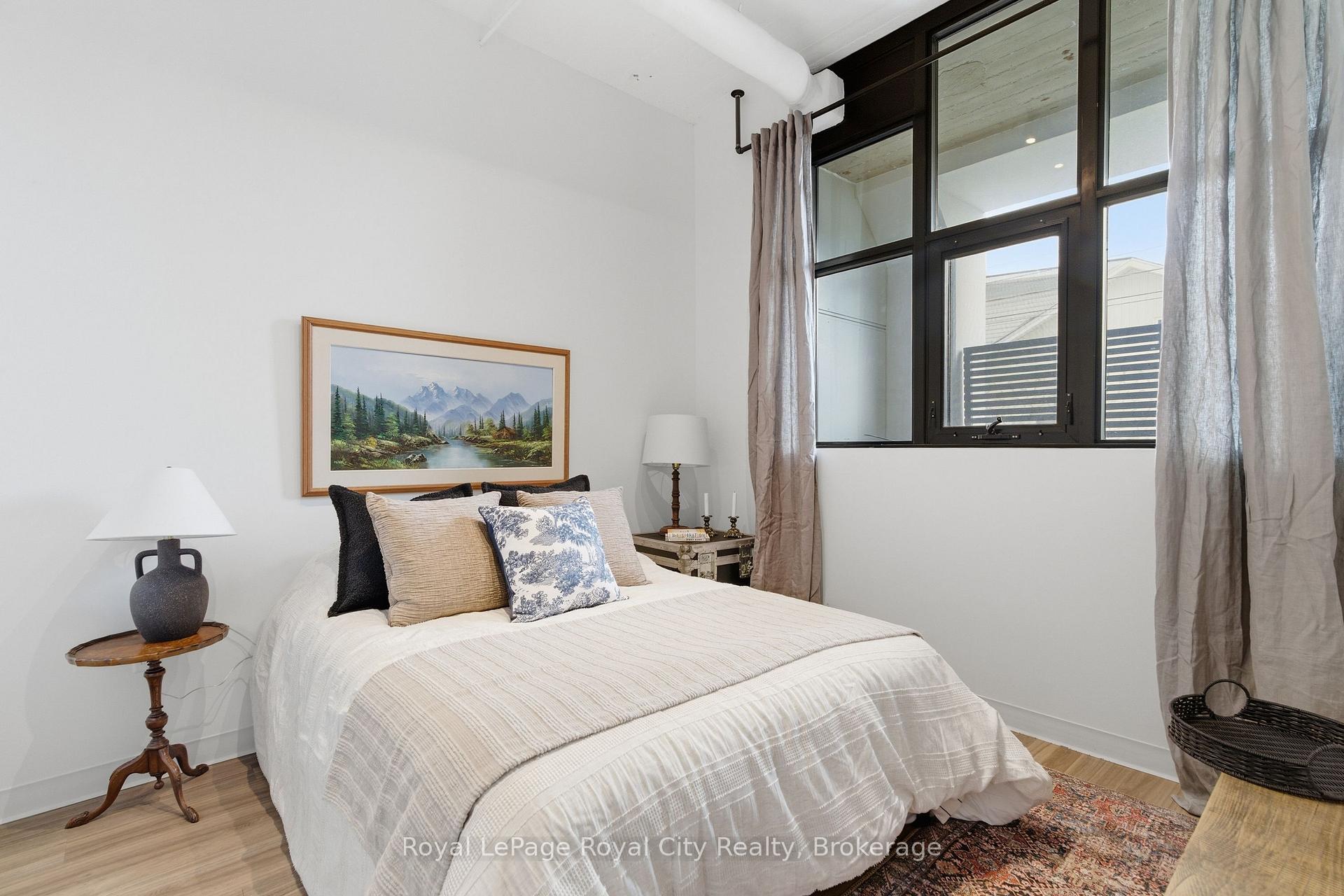 120 Huron Street 112