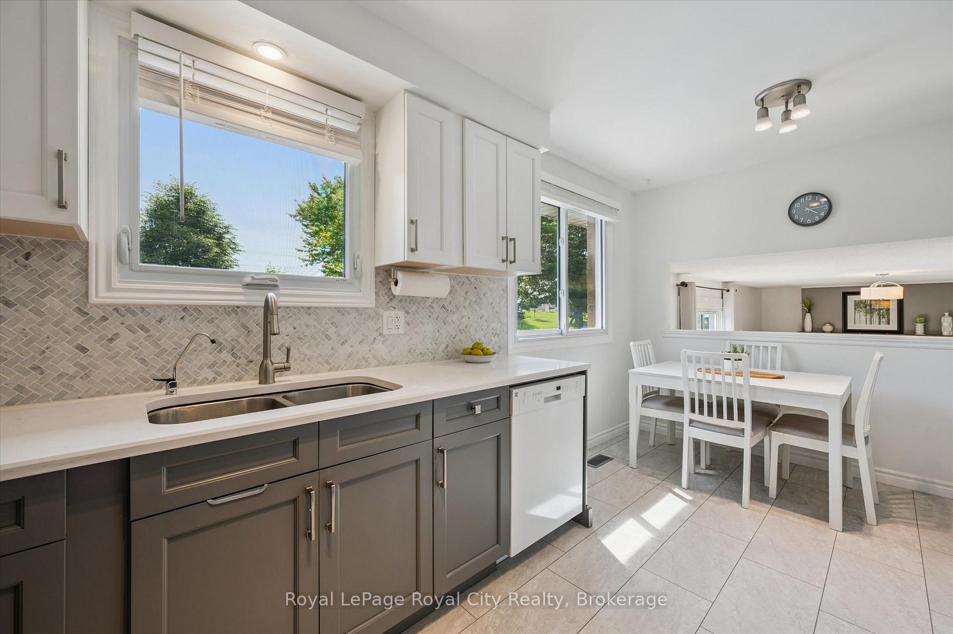 38 Shadybrook Crescent
