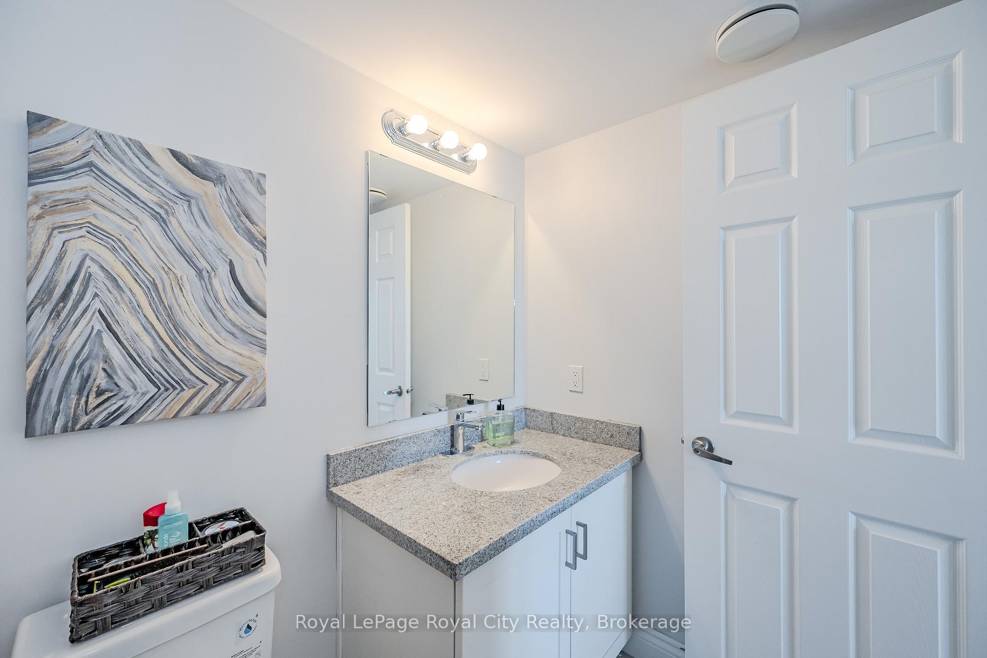 64 FREDERICK Drive 304