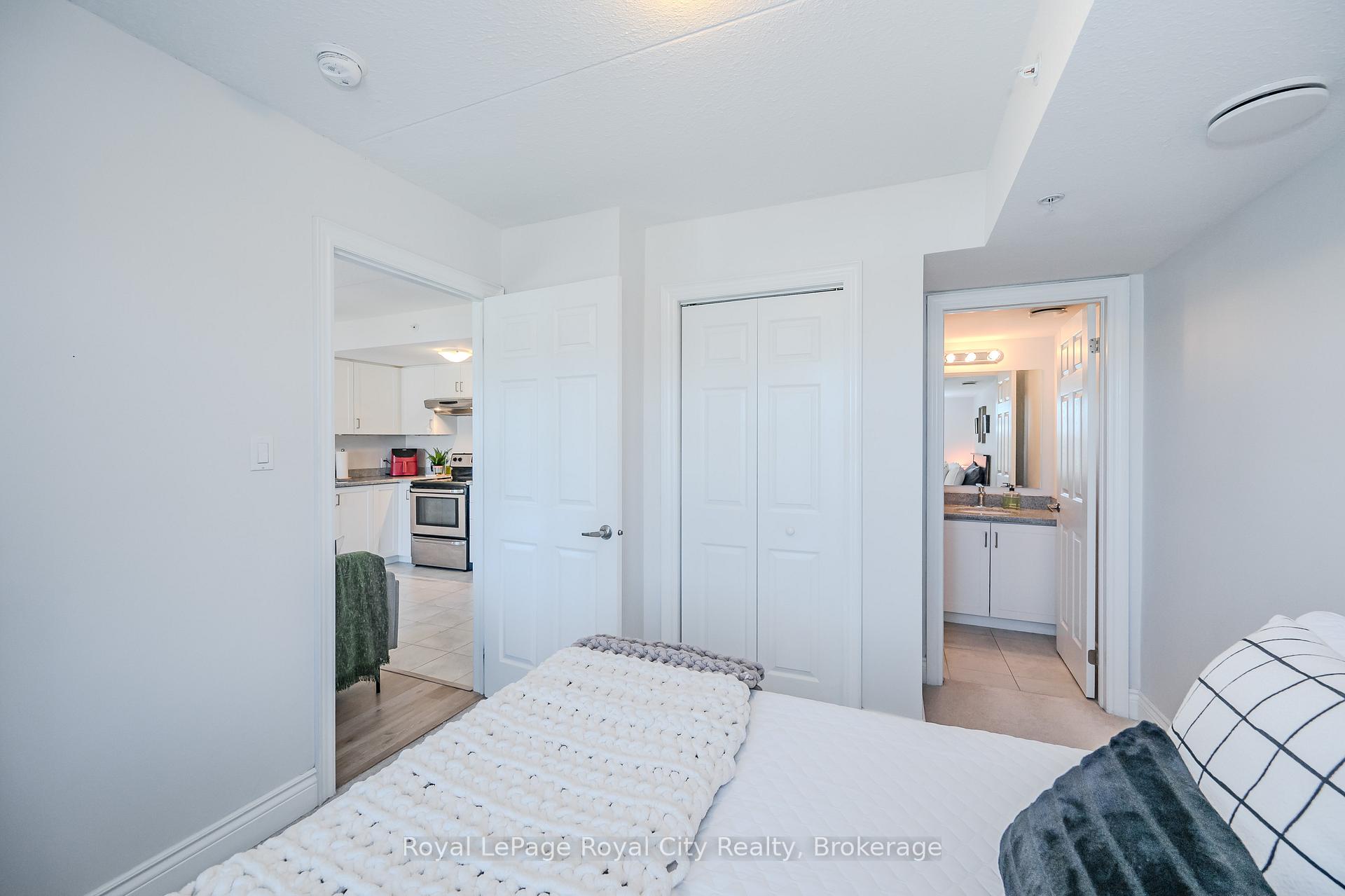 64 FREDERICK Drive 304