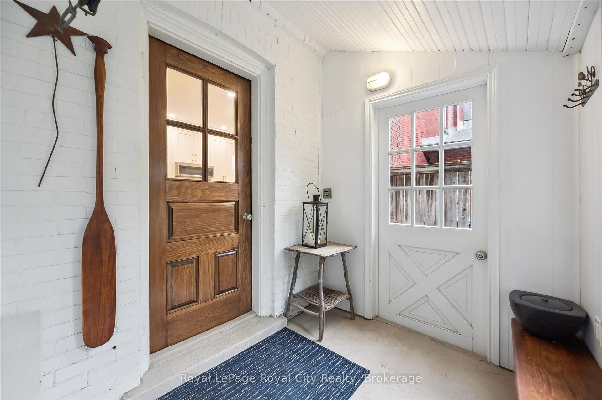 265 Waterloo Avenue