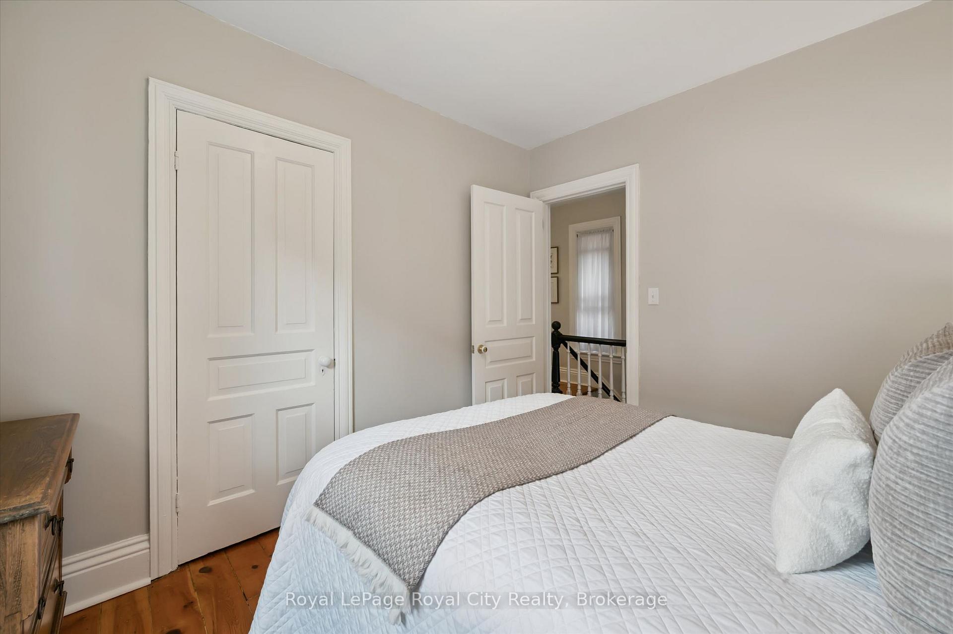 265 Waterloo Avenue