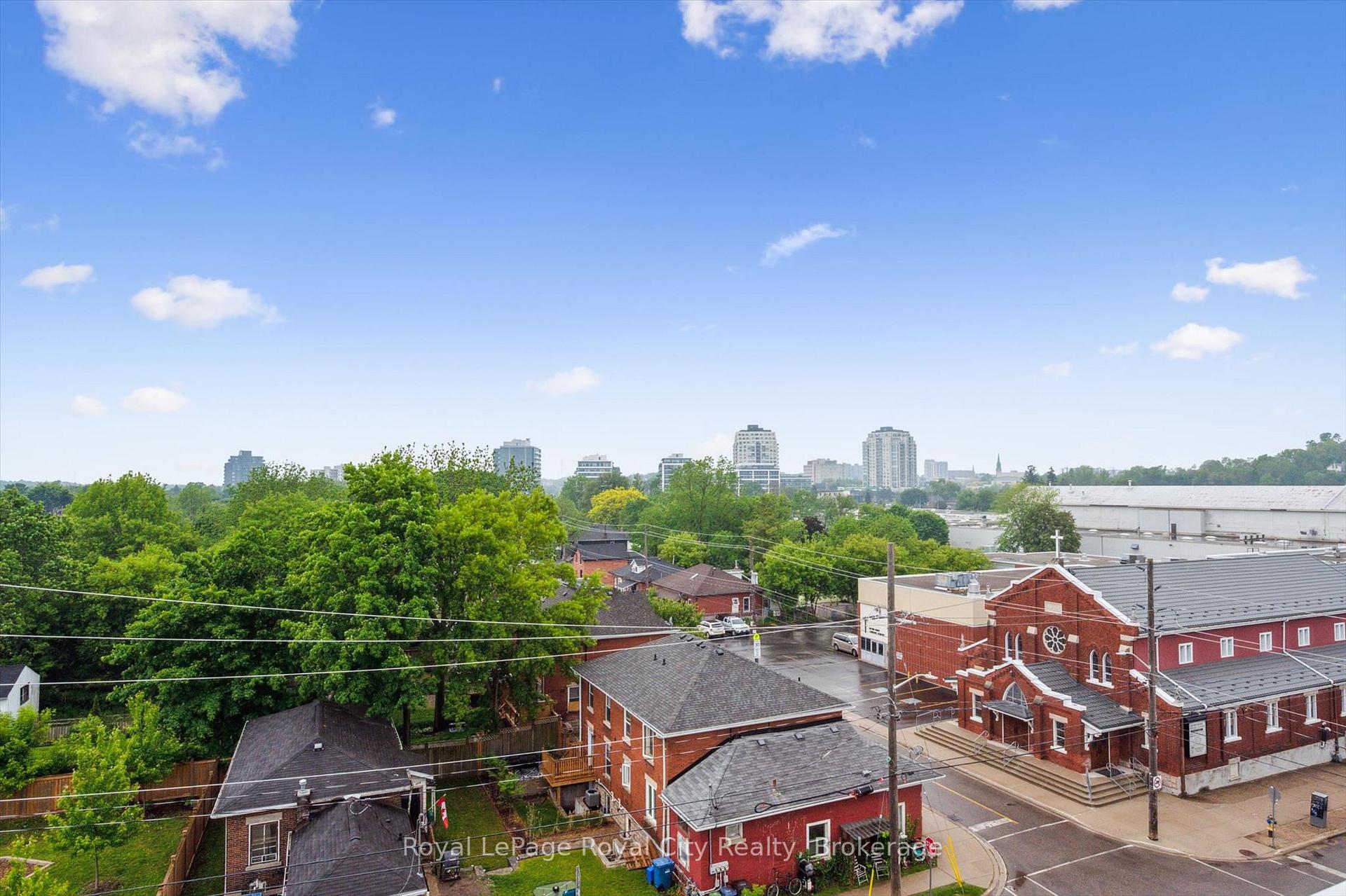 120 Huron Street 115