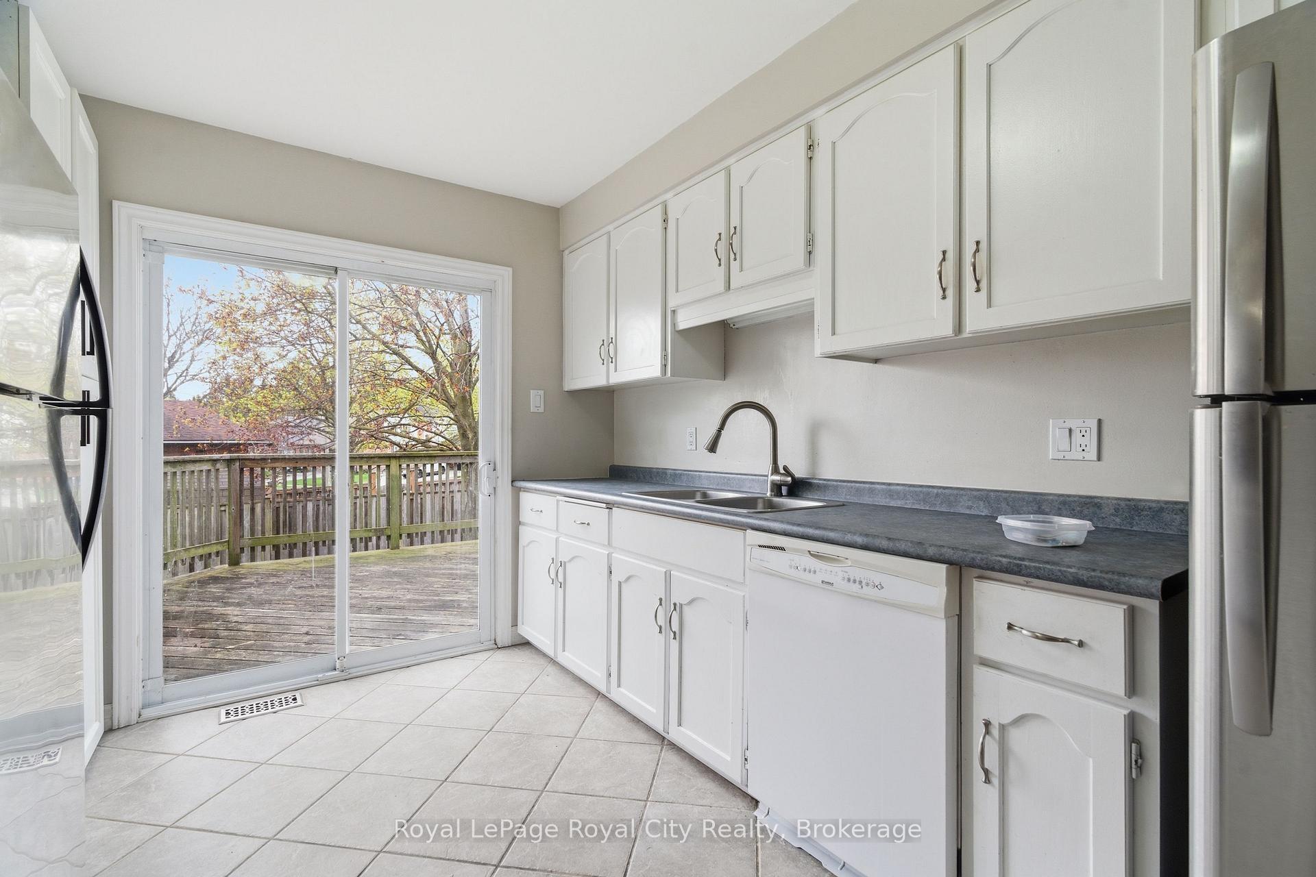 11 Sagewood Place