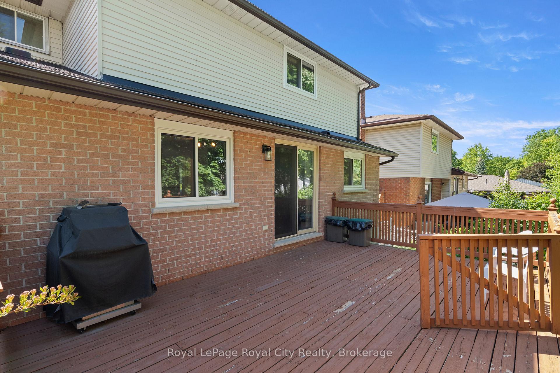 121 Imperial Road N