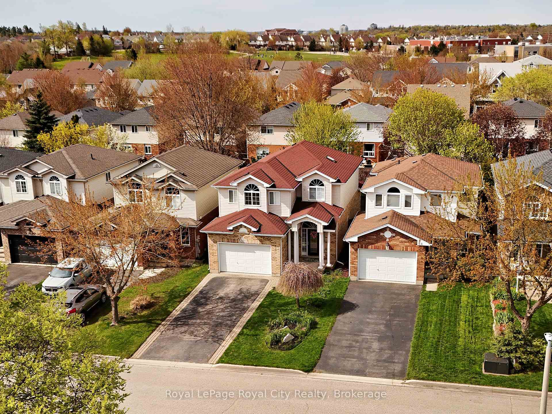 131 Swift Crescent