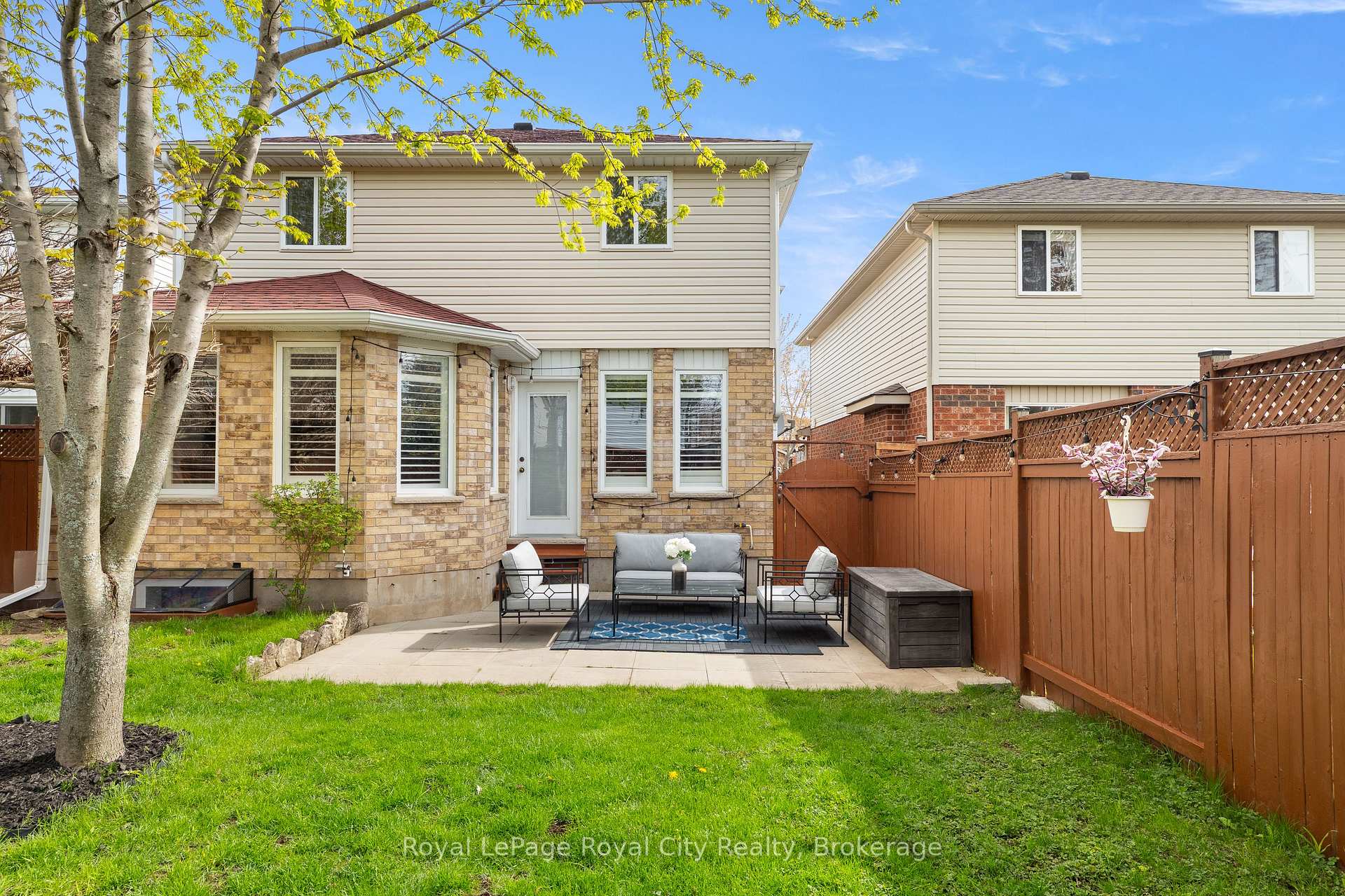 131 Swift Crescent