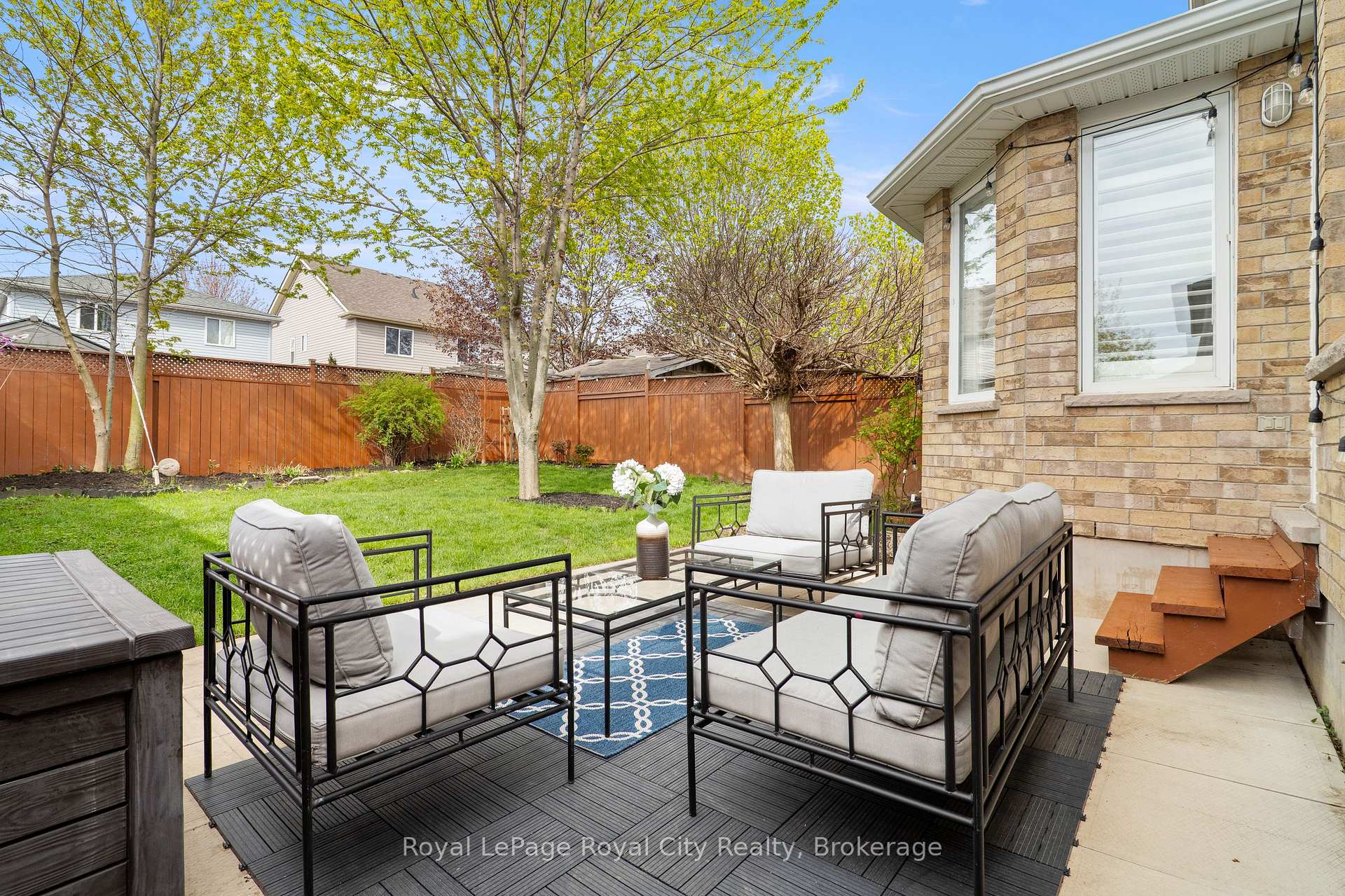 131 Swift Crescent
