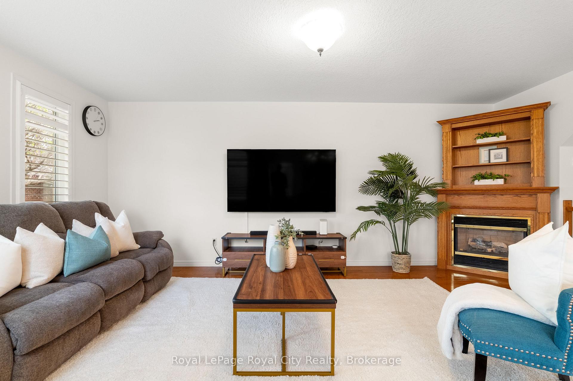 131 Swift Crescent