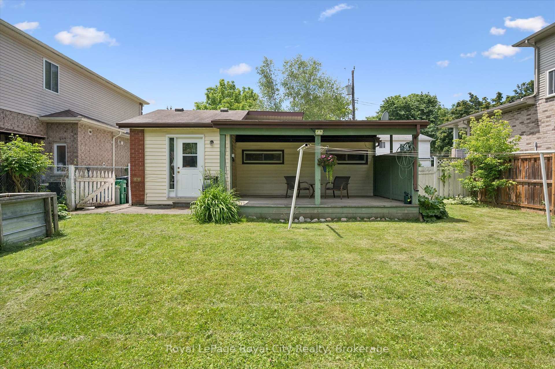 10 Macville Avenue