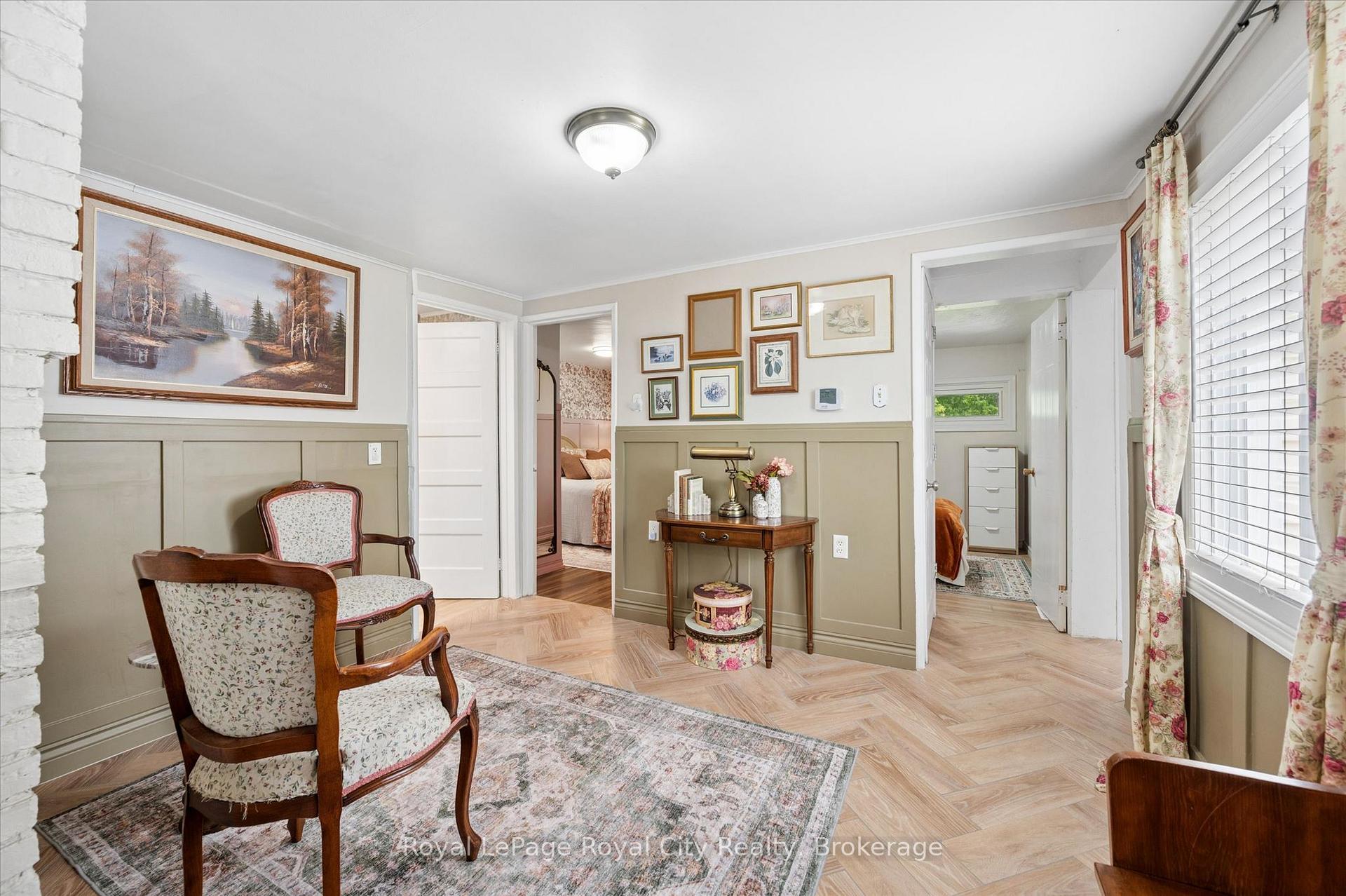 10 Macville Avenue