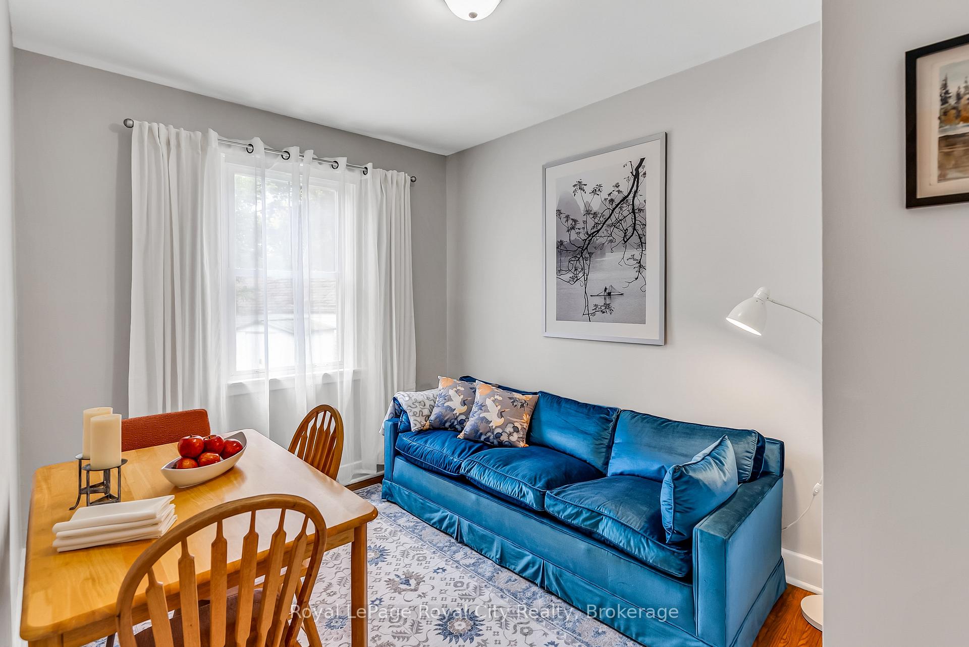 56 Winston Crescent