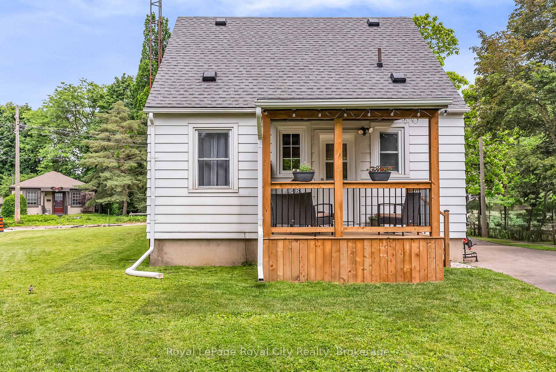 56 Winston Crescent