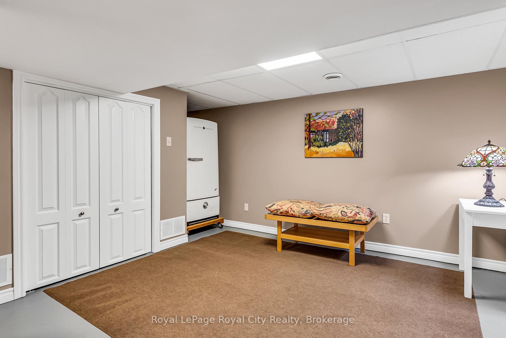 56 Winston Crescent