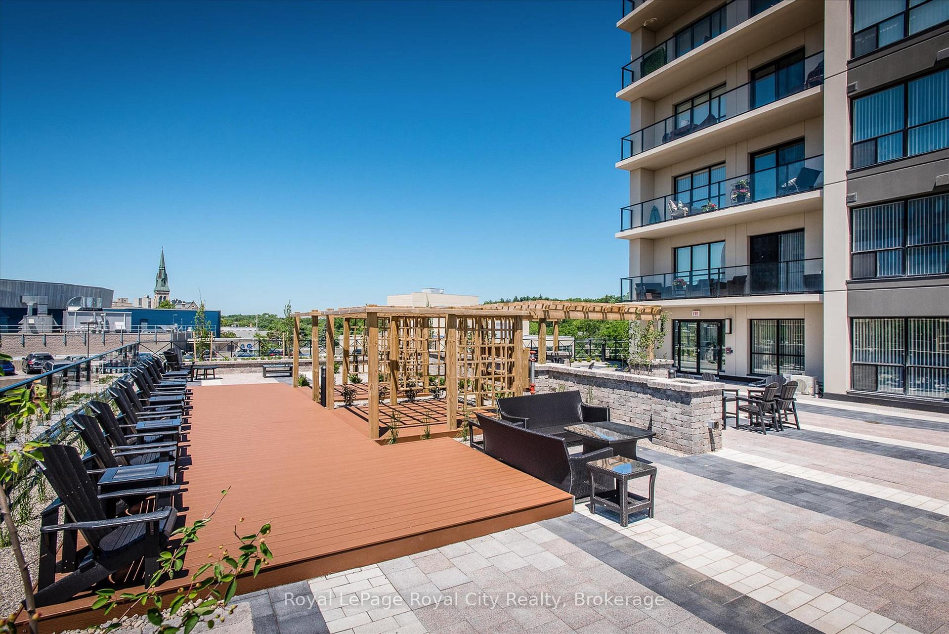 160 Macdonell Street 1108