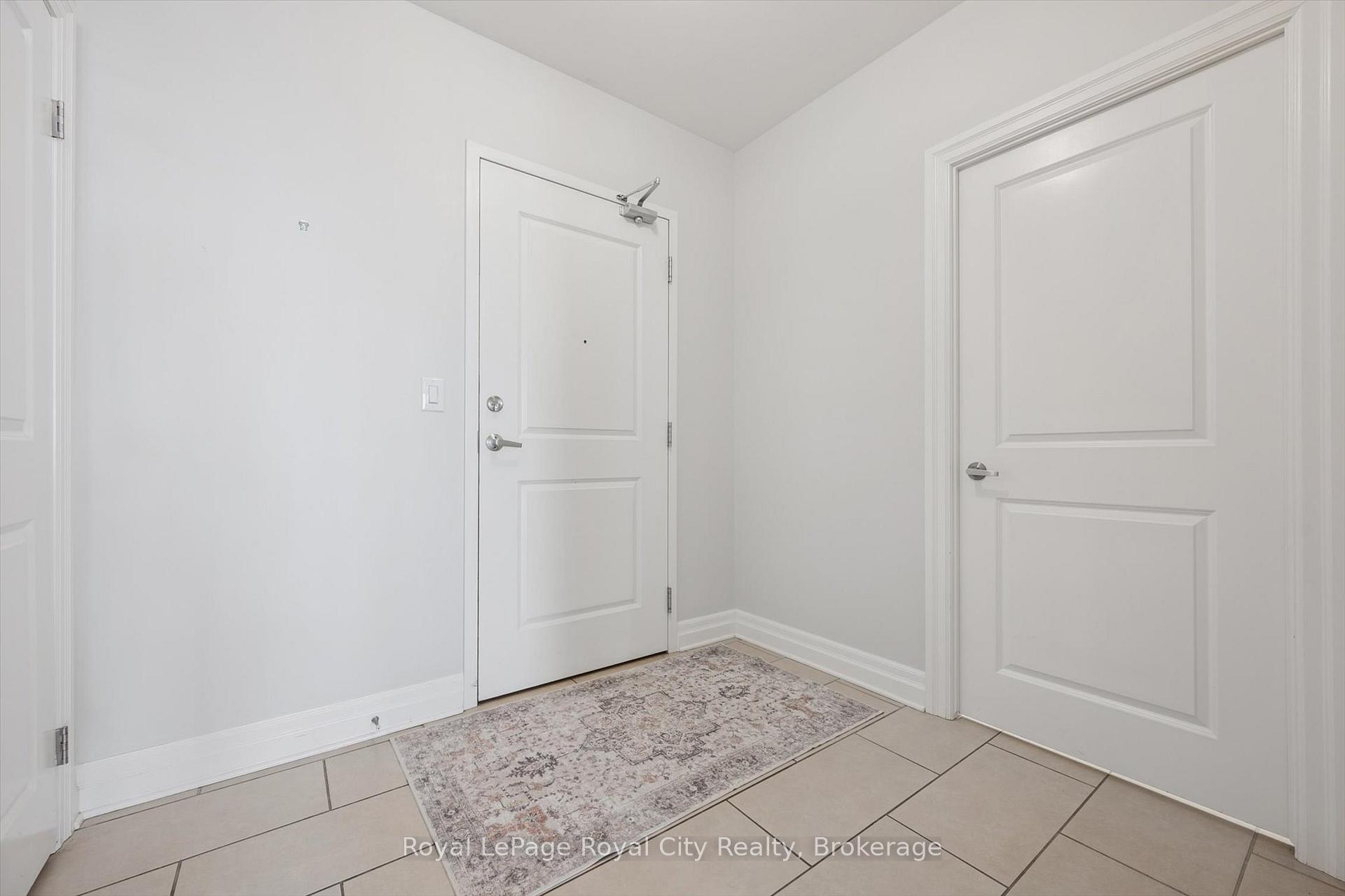 160 Macdonell Street 1108