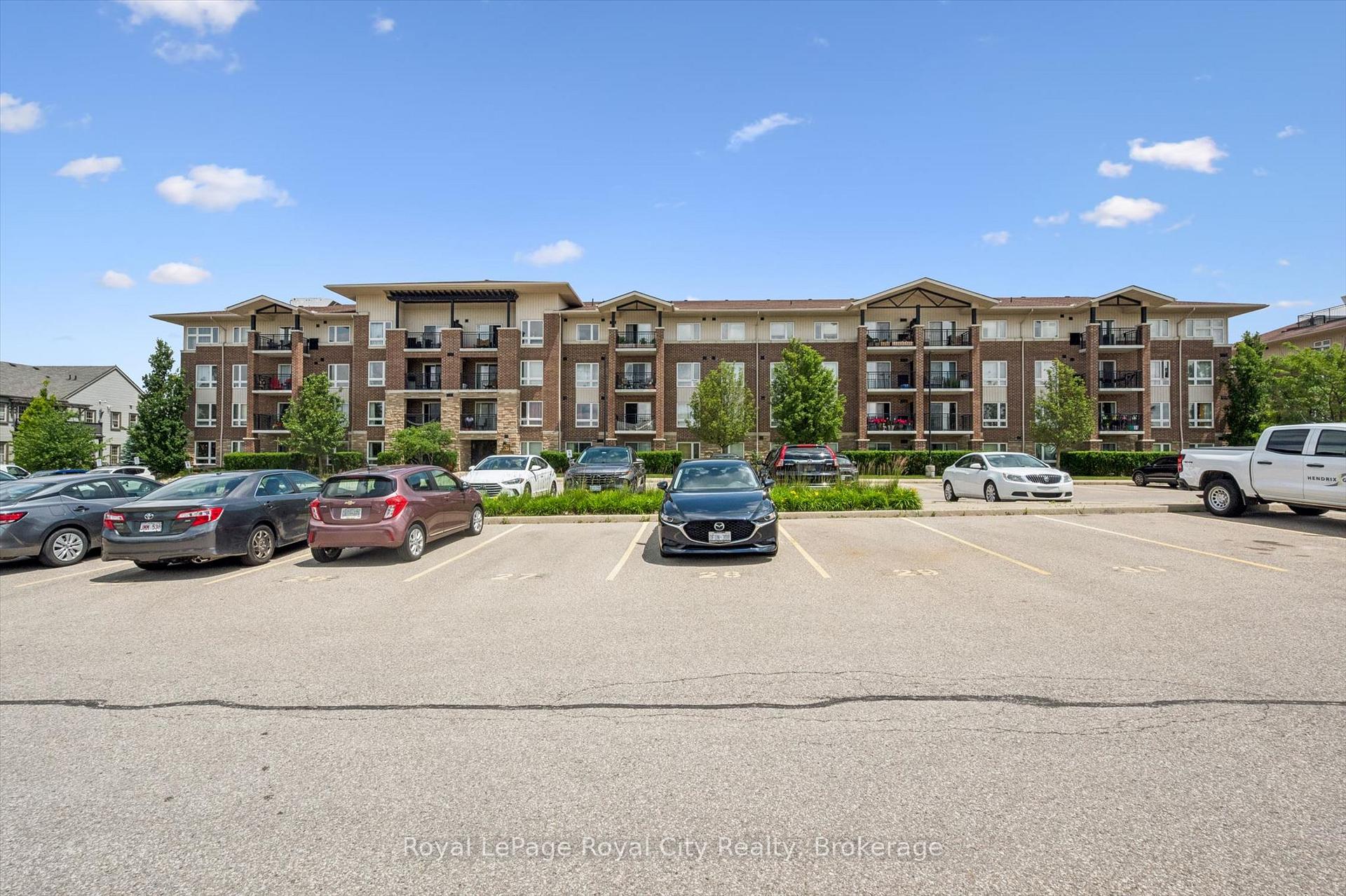 67 Kingsbury Square 111