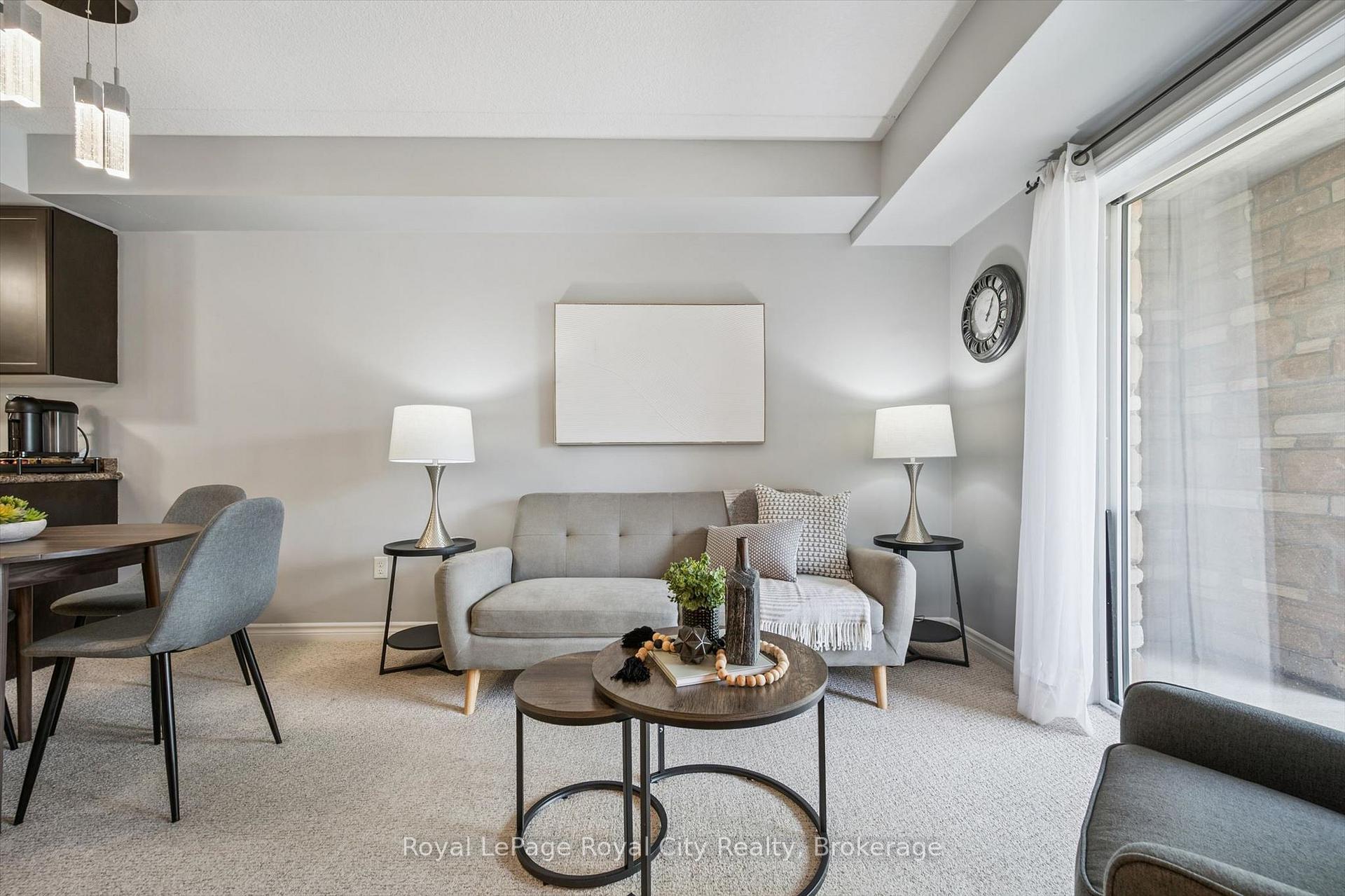 67 Kingsbury Square 111