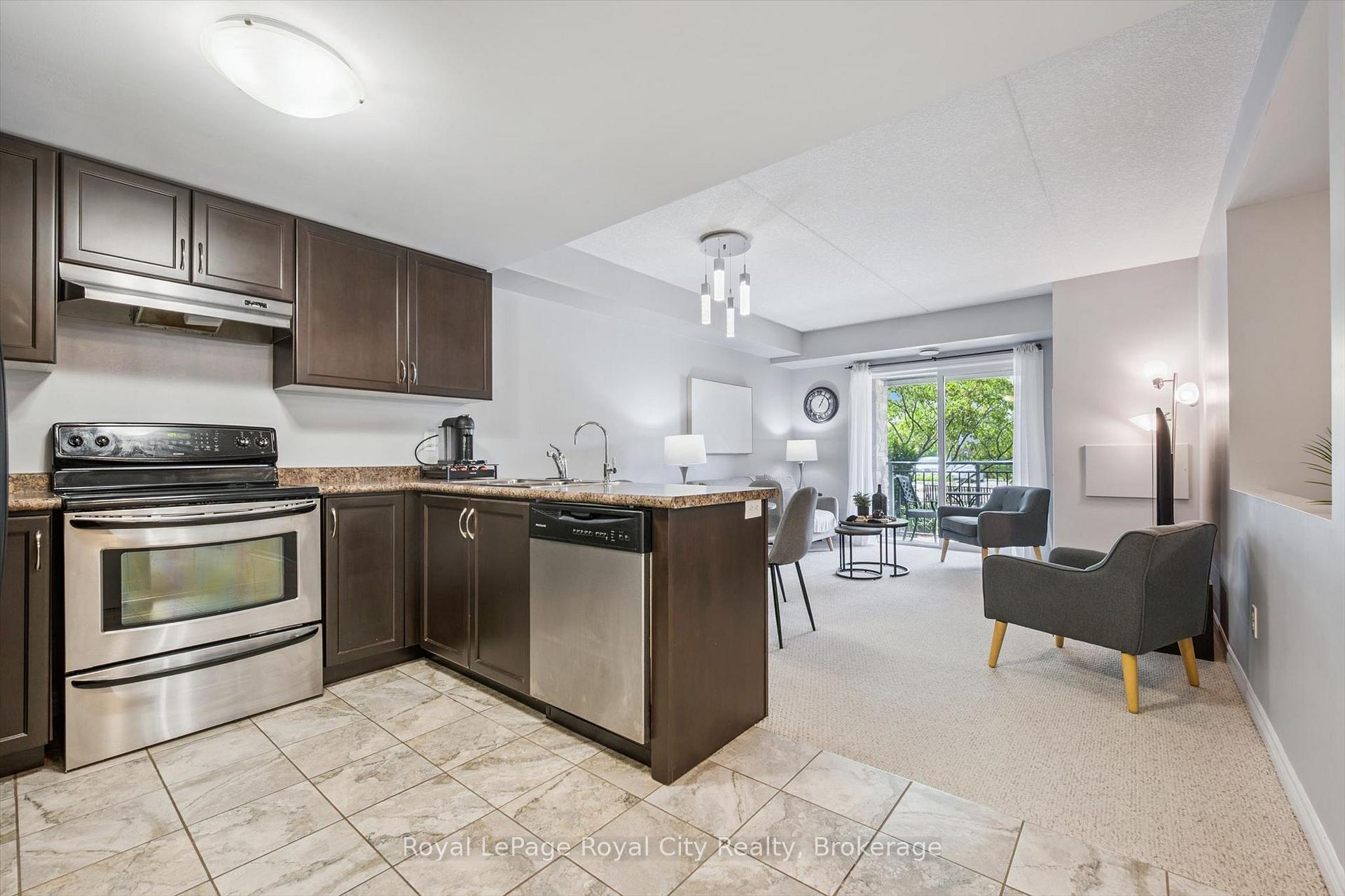 67 Kingsbury Square 111