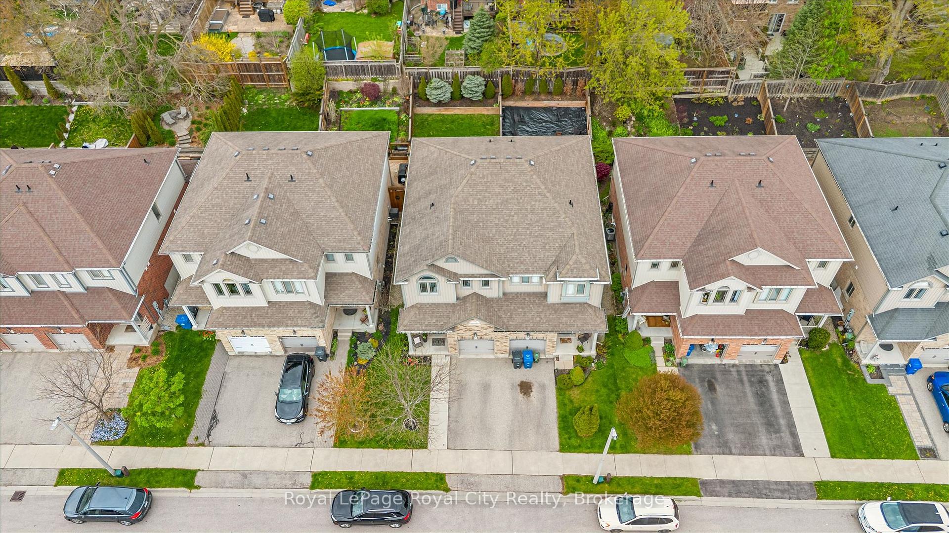 144 Kemp Crescent