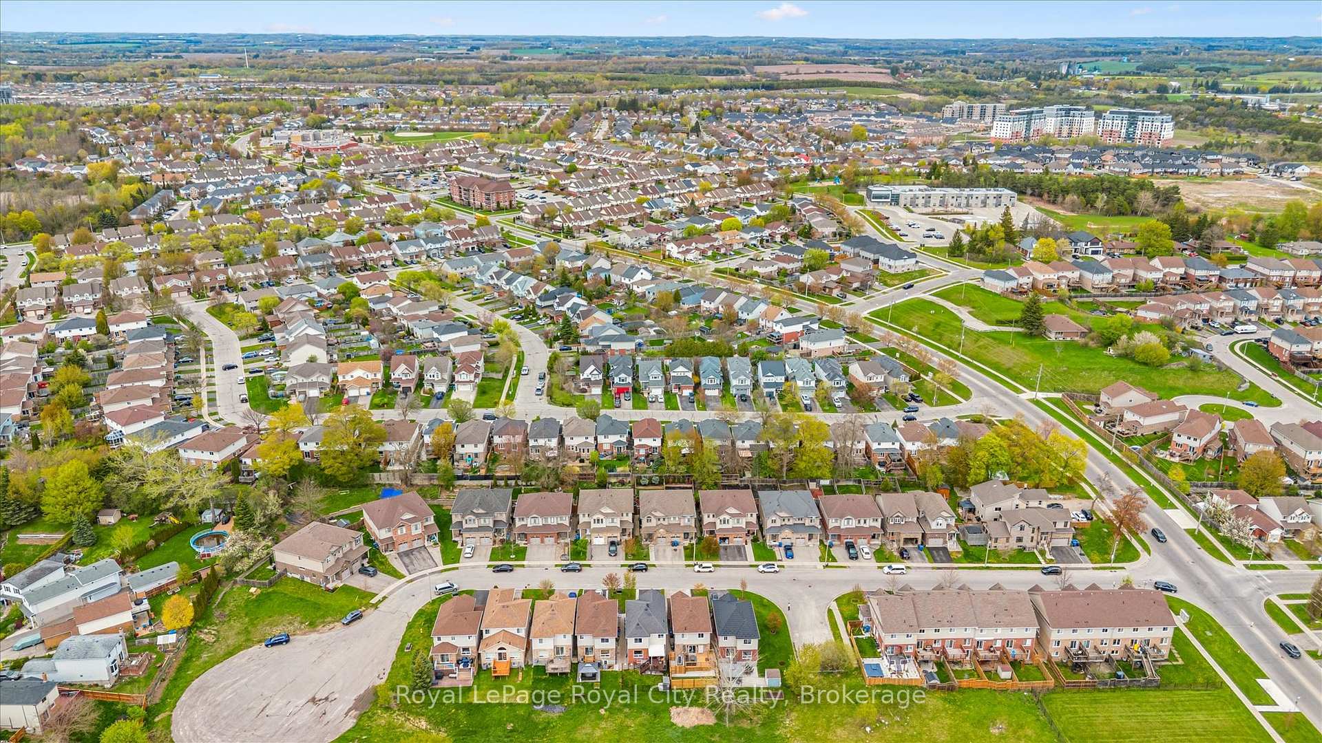 144 Kemp Crescent
