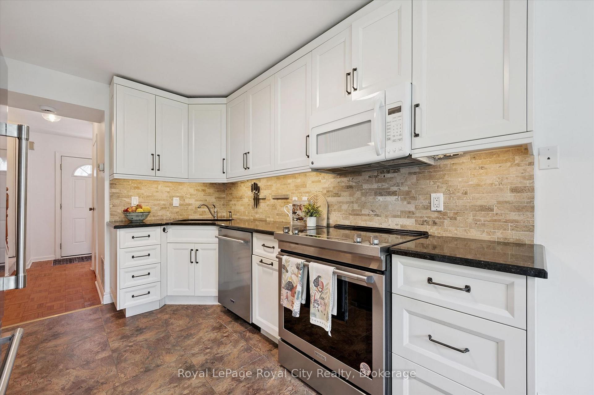 295 Water Street 149