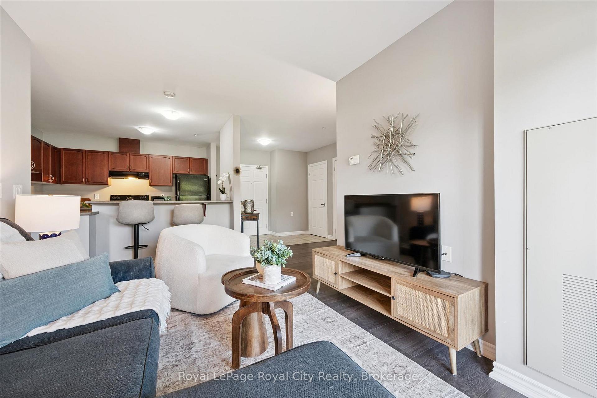 2 Colonial Drive 113