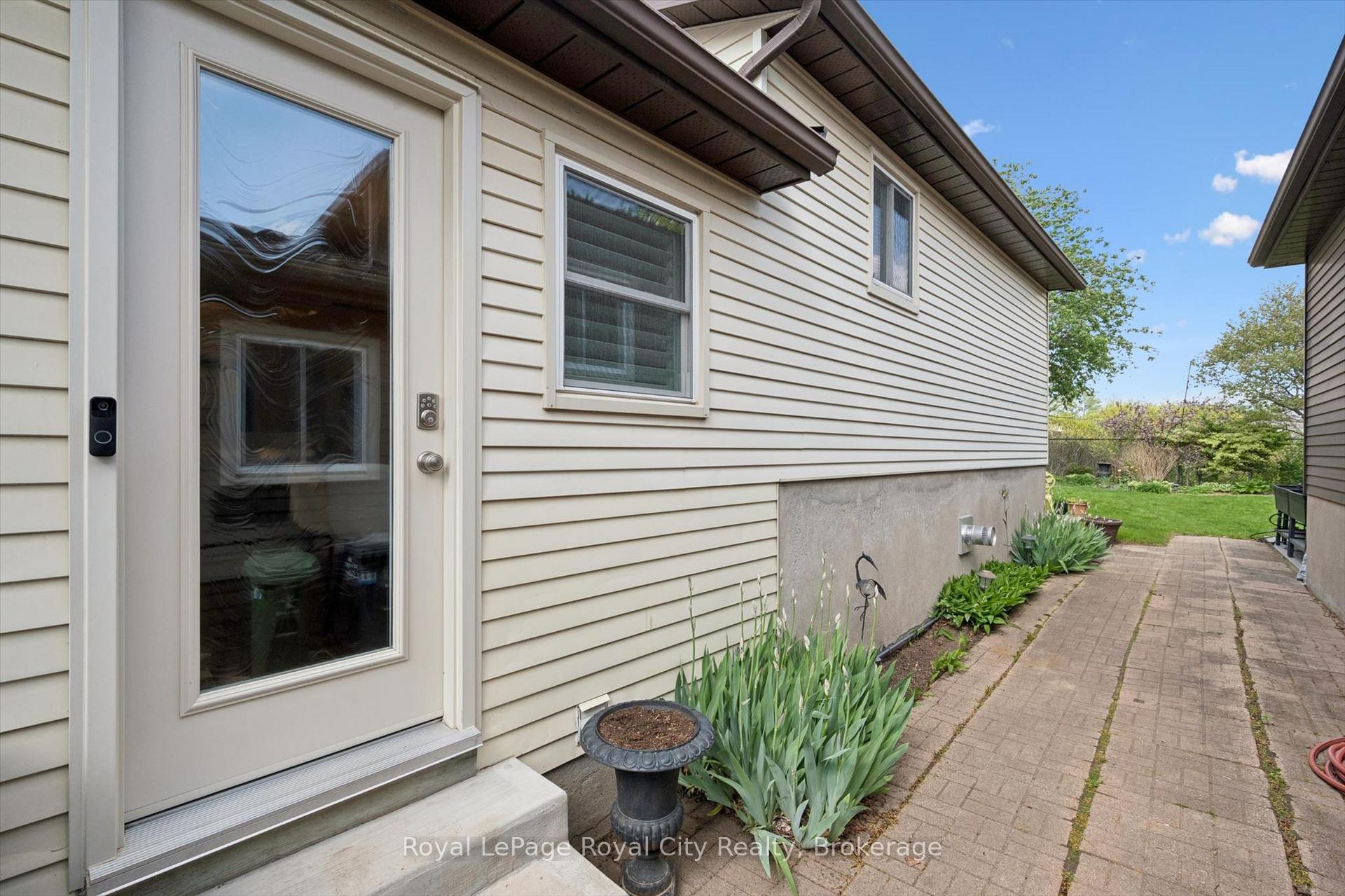 269 Auden Road