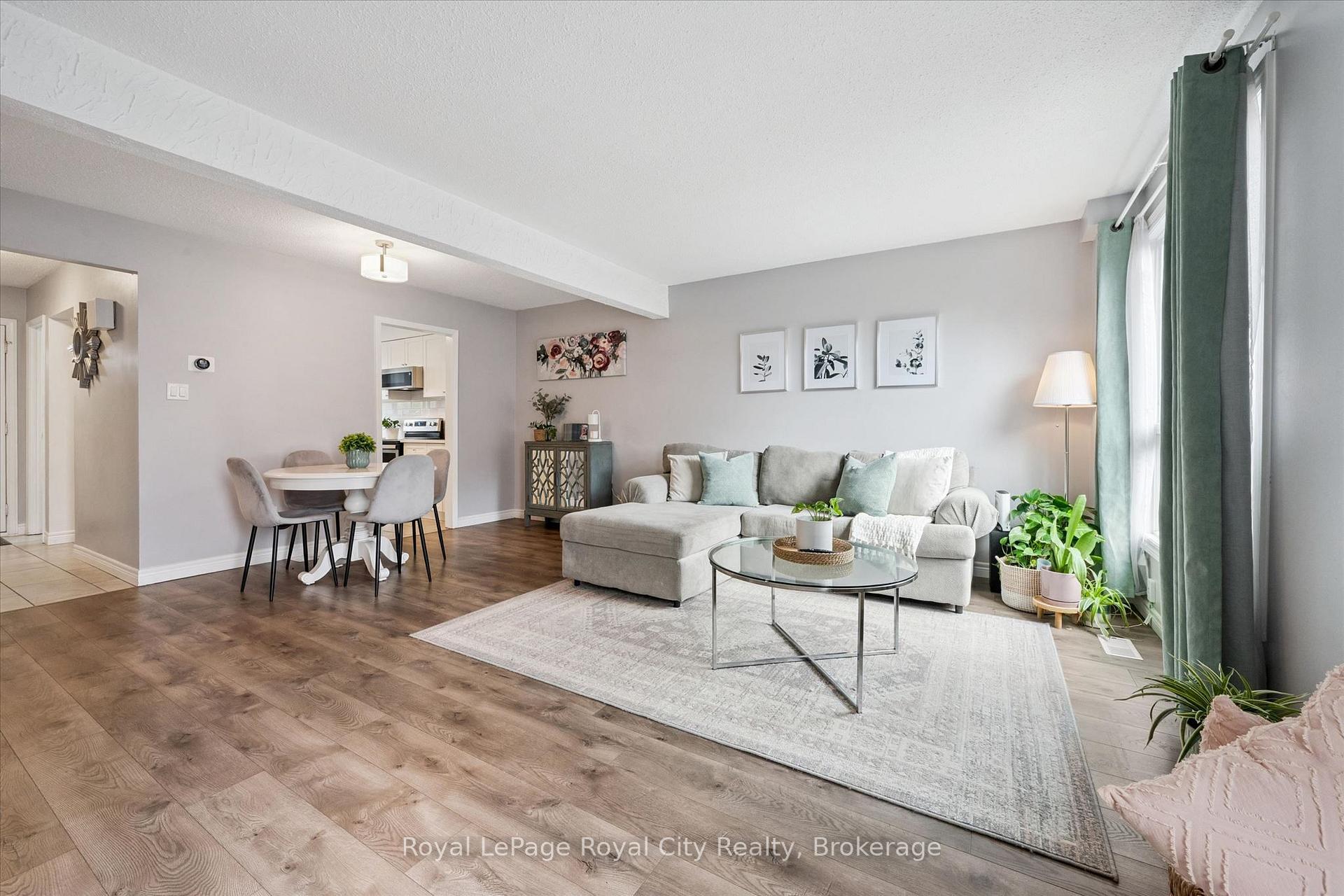 41 Rhonda Road 23