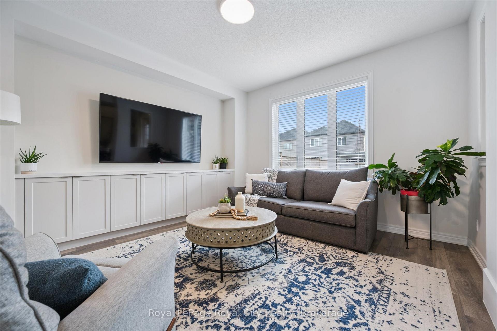98 Kay Crescent
