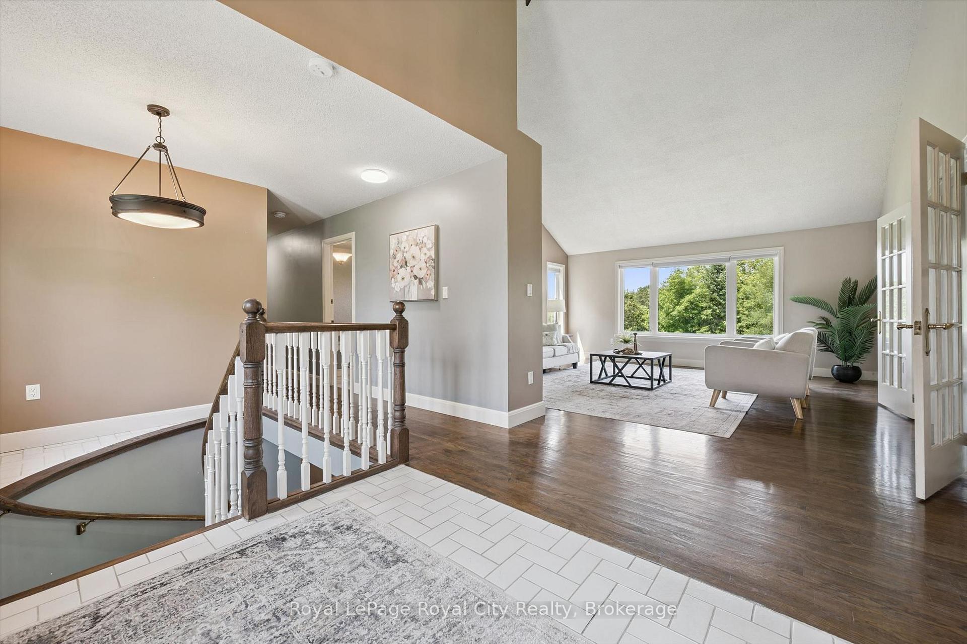 8060 Wellington 18 Road