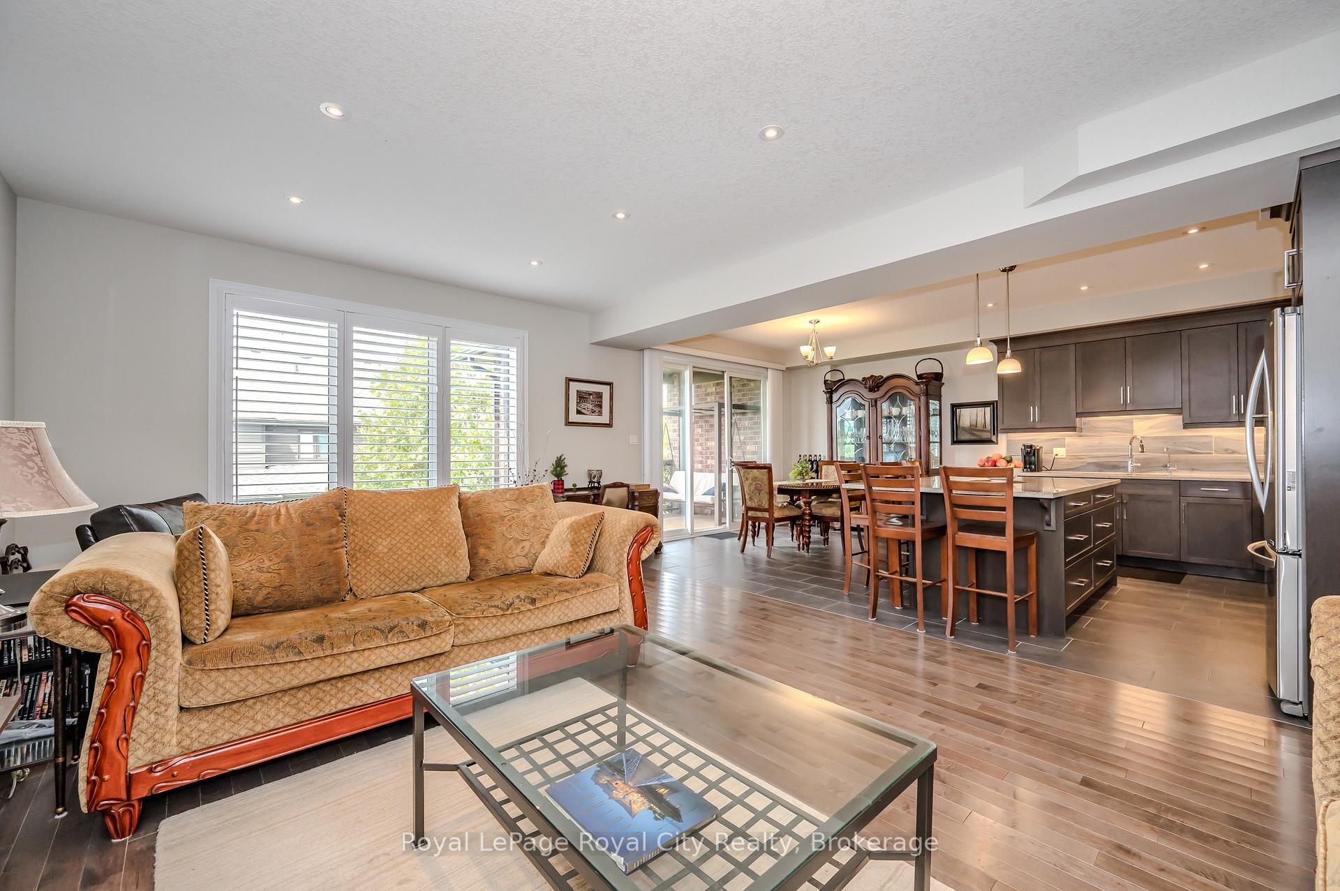 254 Gosling Gardens 26