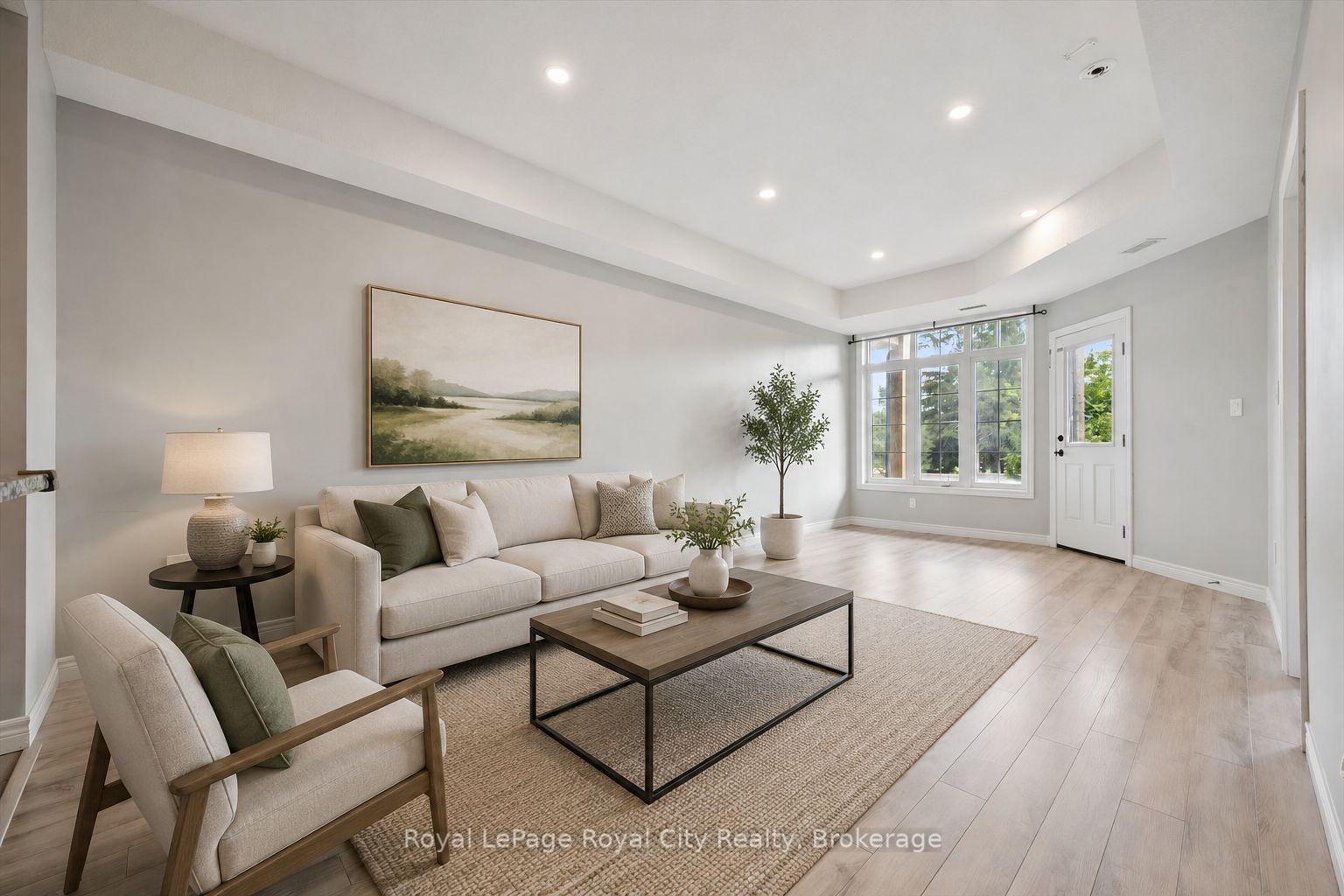 333 Gosling Gardens 207