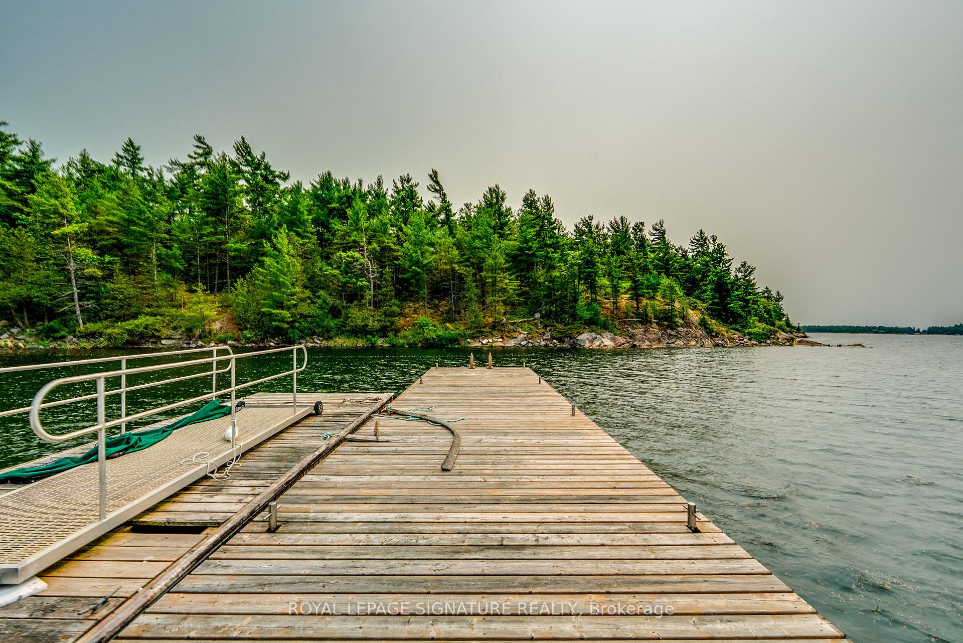 B350 Echo Island