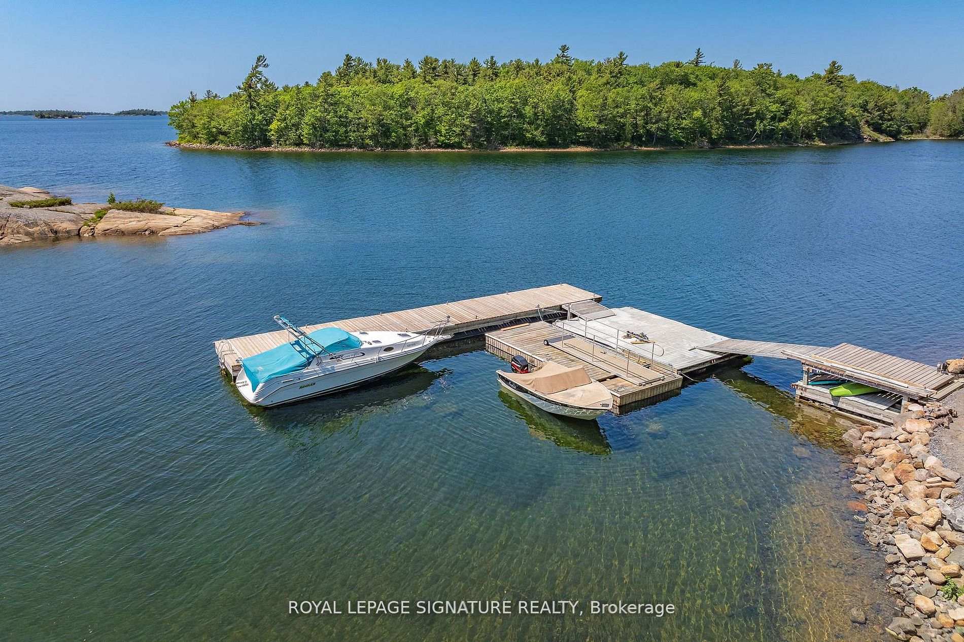 B350 Echo Island