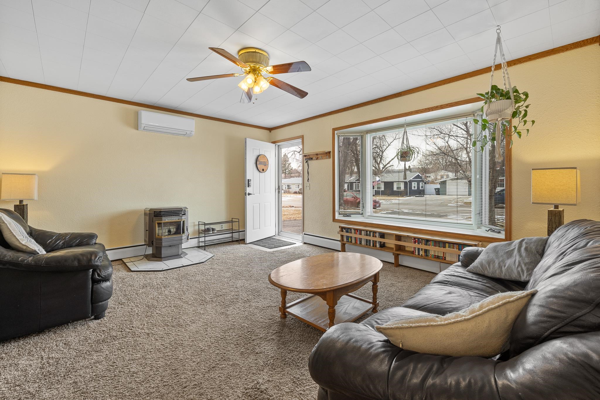 3318 Maple Avenue