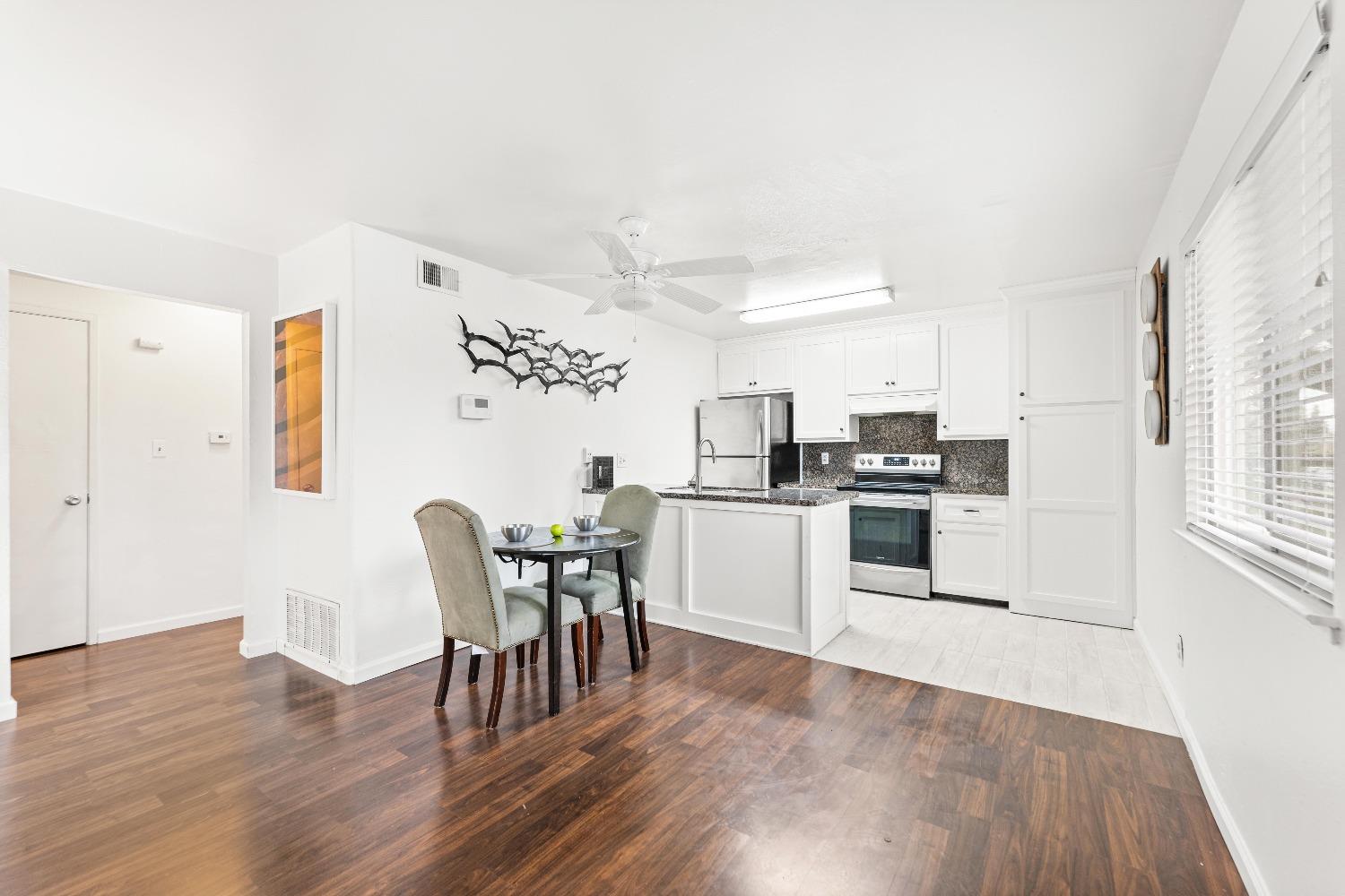 4424 Greenholme Drive Unit: 1