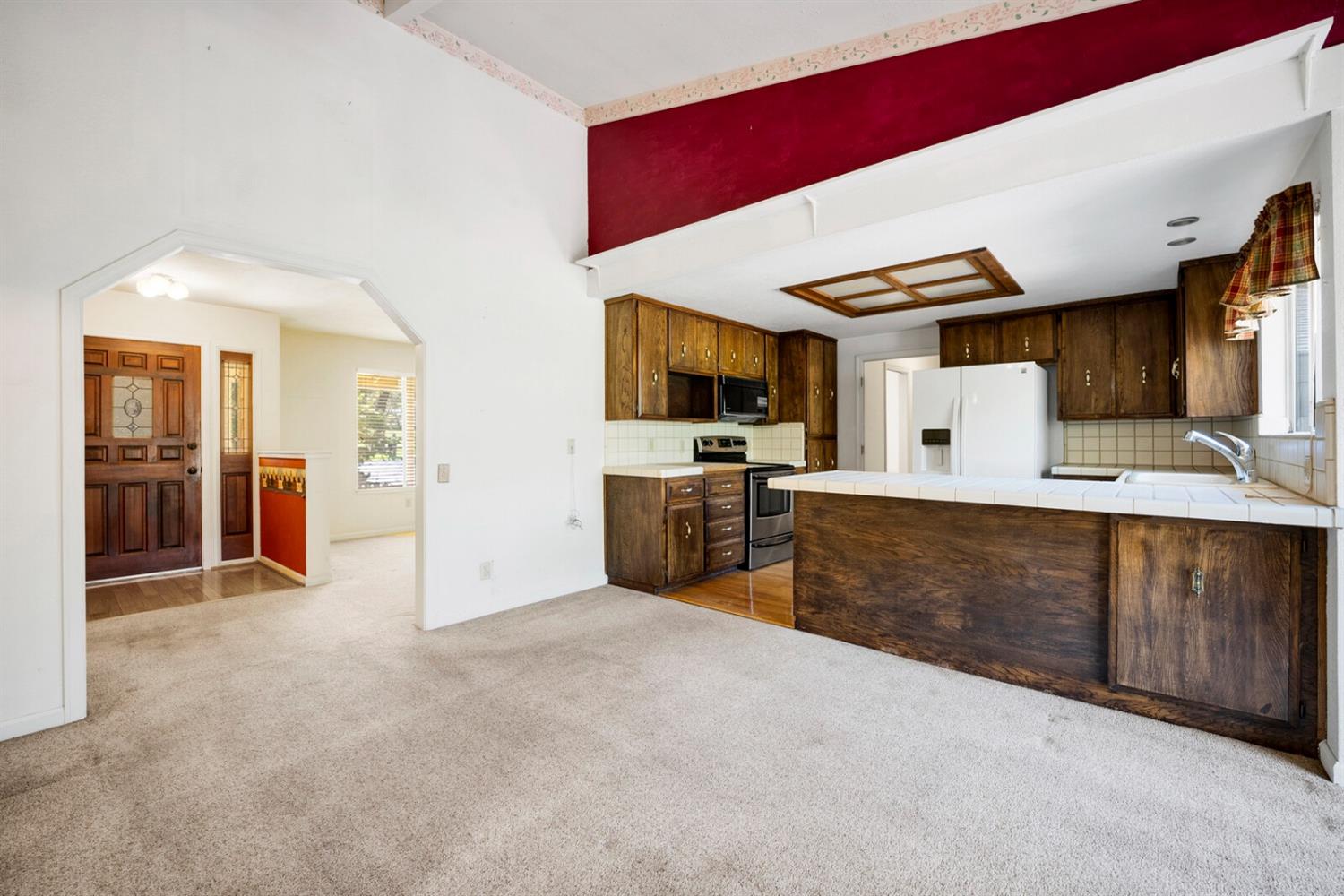 2121 Sleepy Hollow Drive