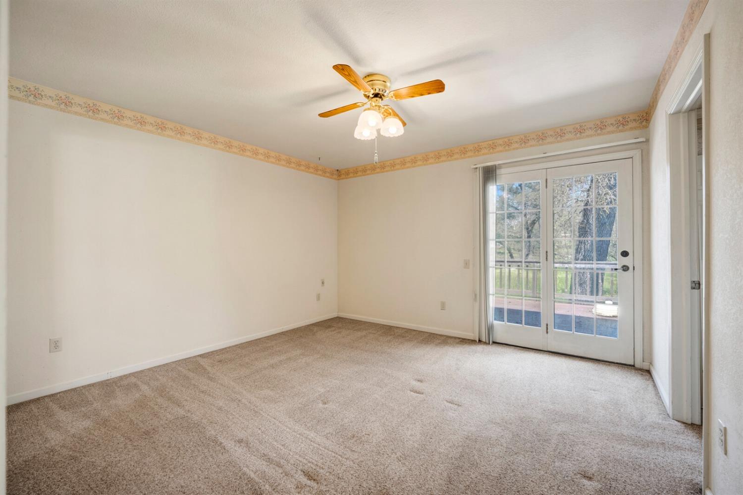 2121 Sleepy Hollow Drive