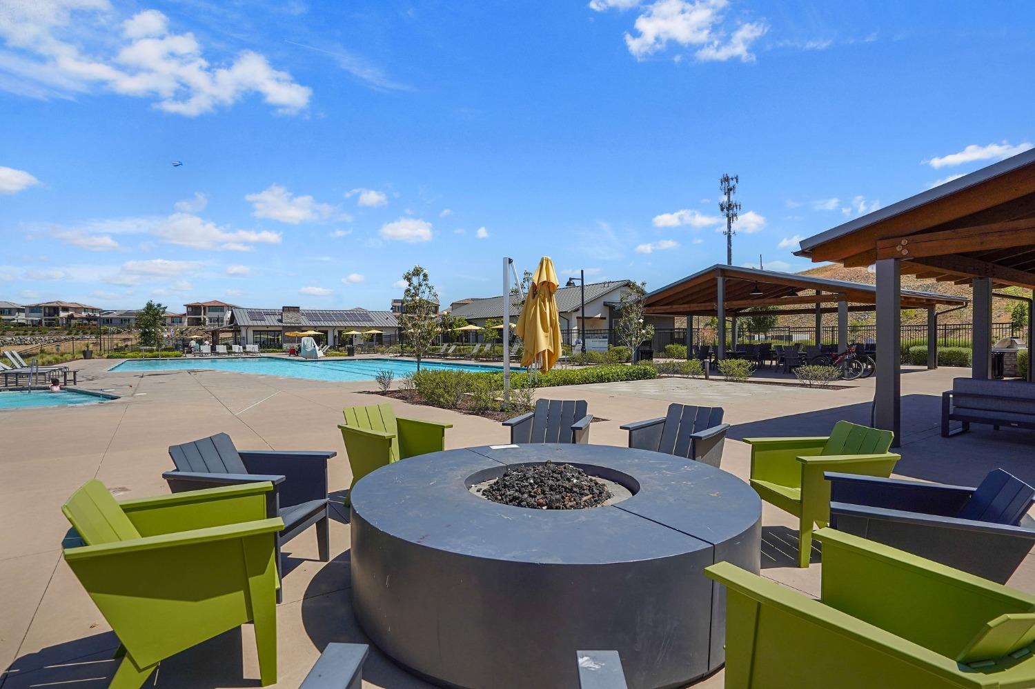 3204 Highgate Terrace Loop