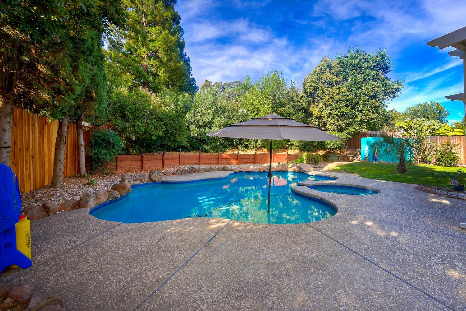 1317 Stonebridge Way