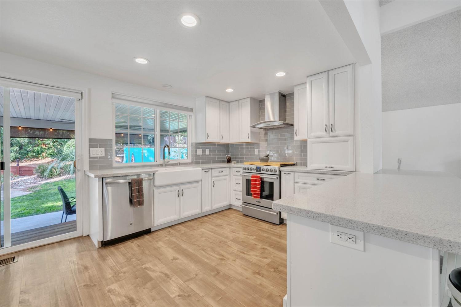 1317 Stonebridge Way