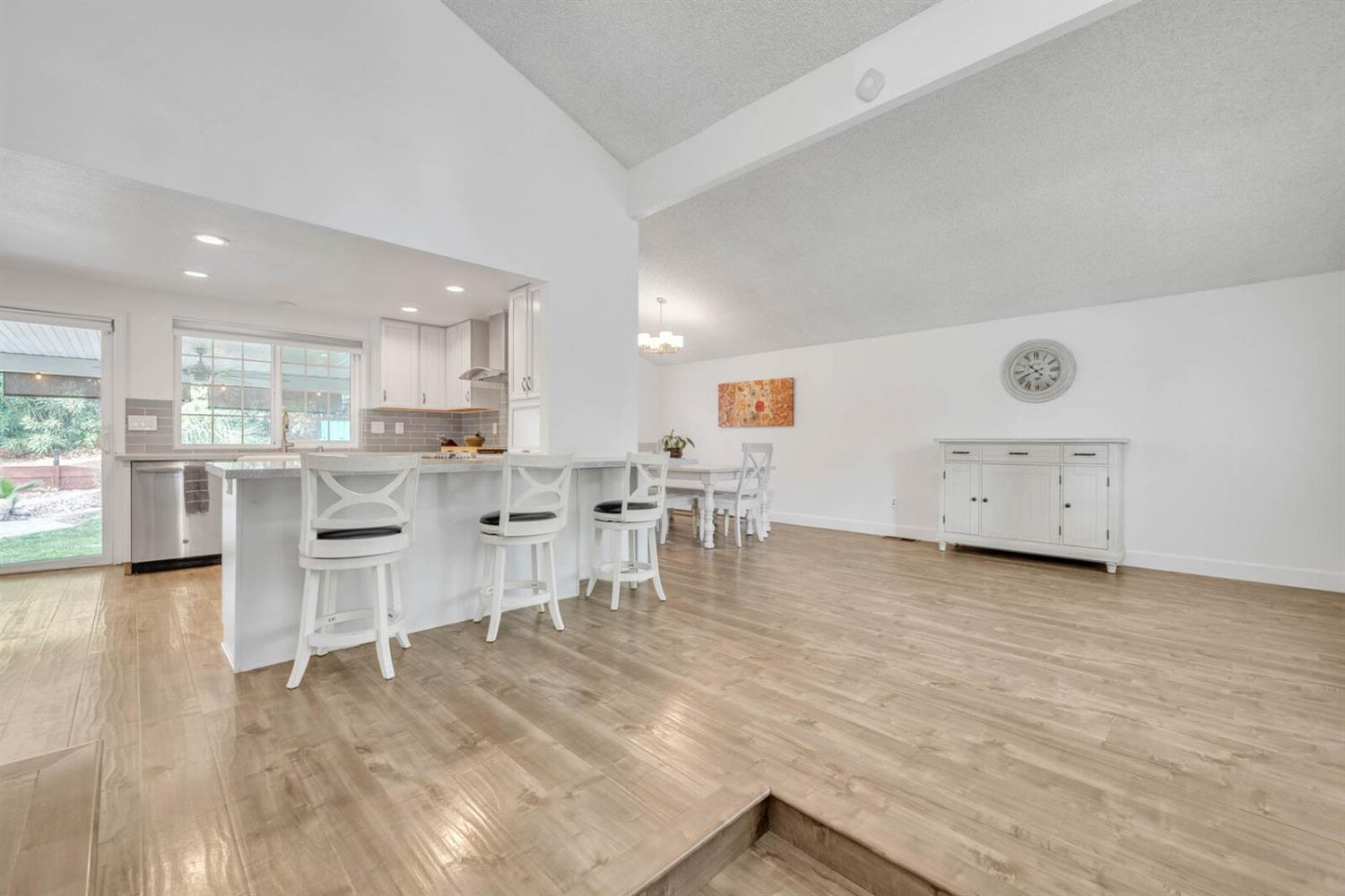 1317 Stonebridge Way