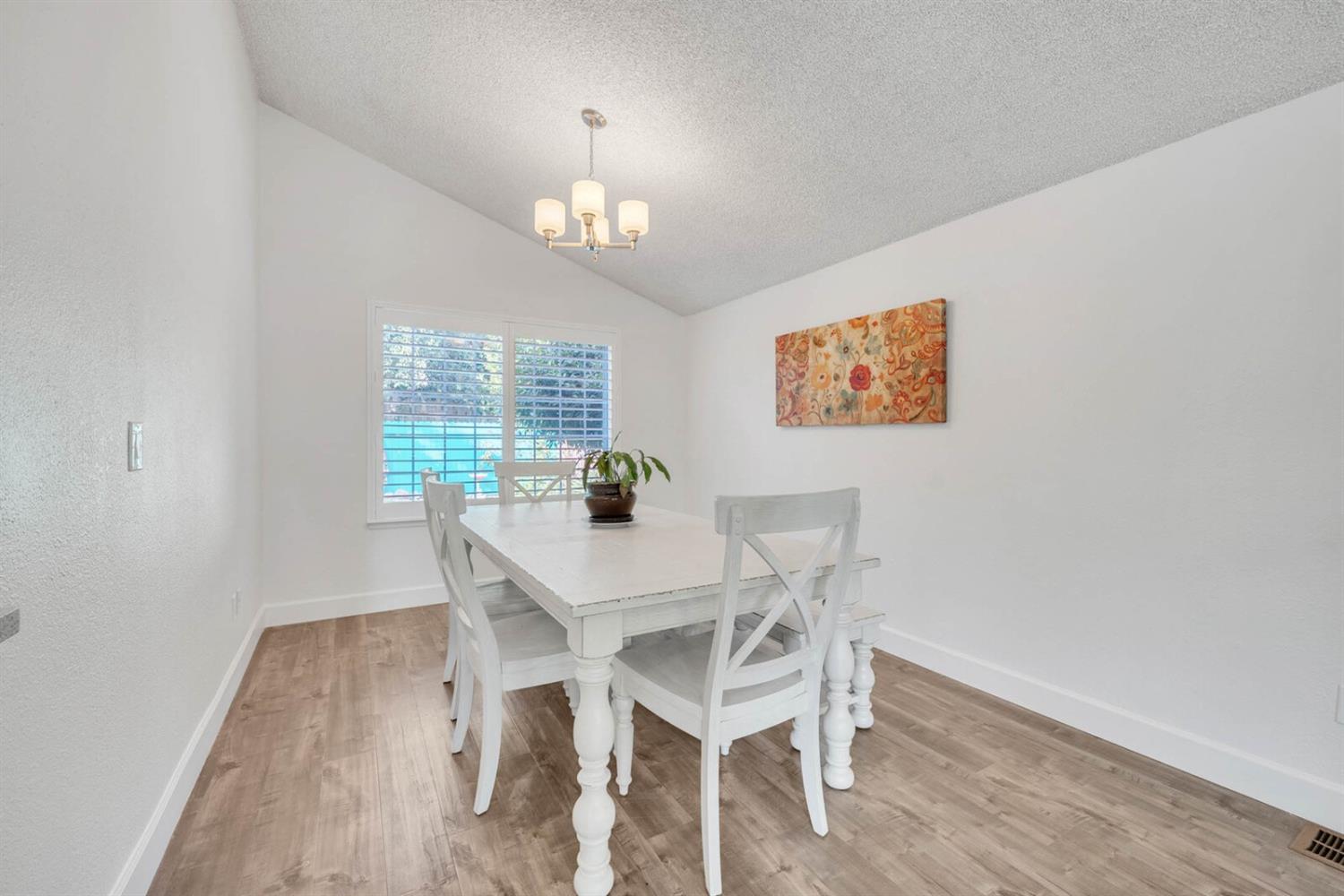 1317 Stonebridge Way