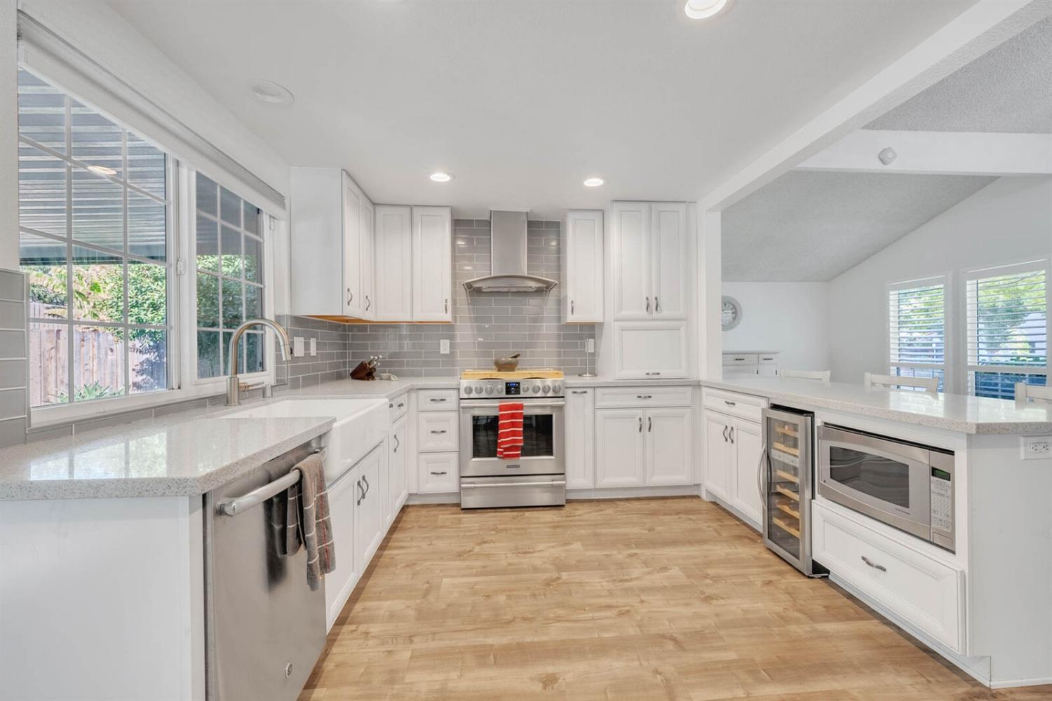 1317 Stonebridge Way