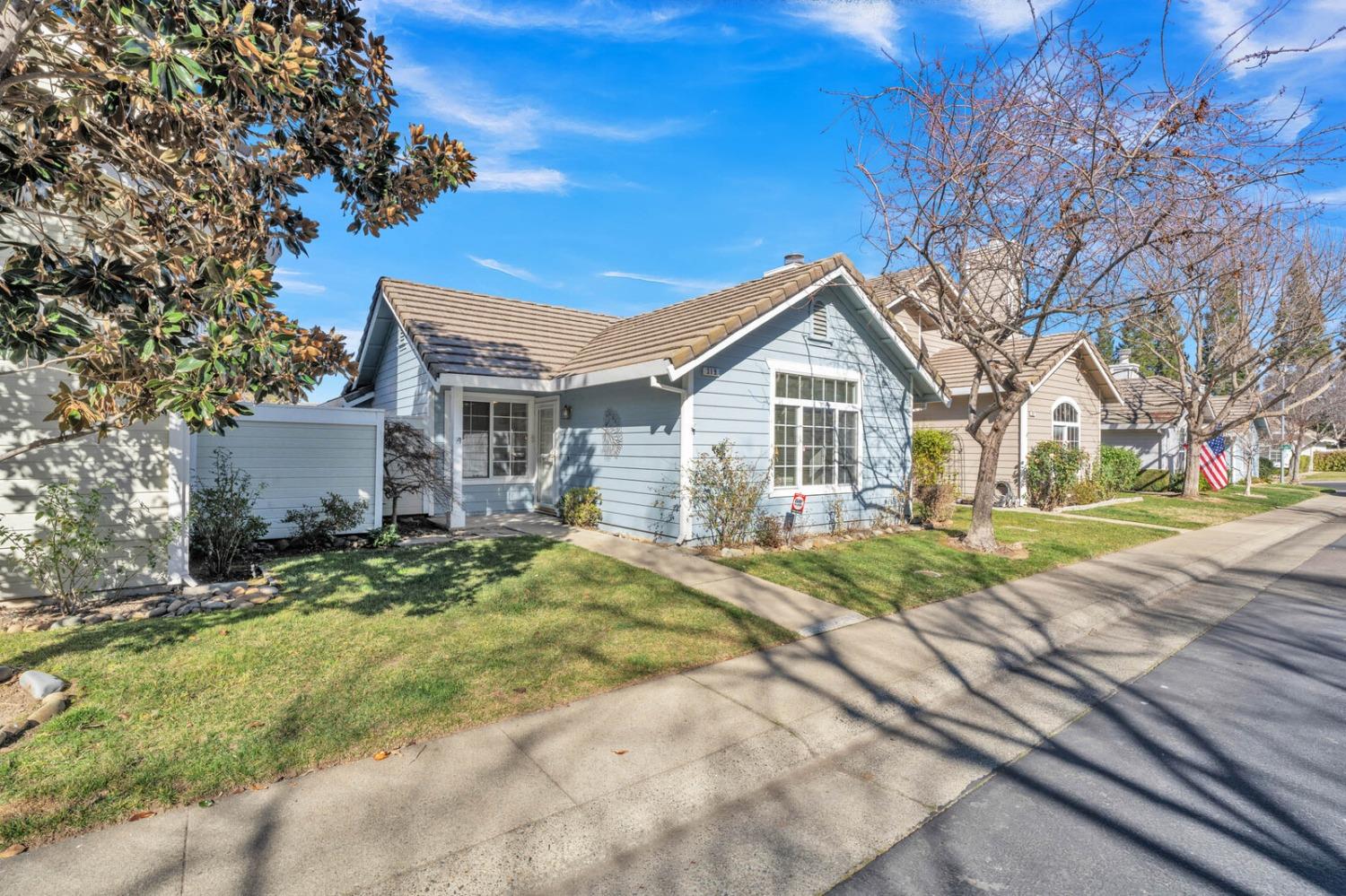 319 Brightstone Circle